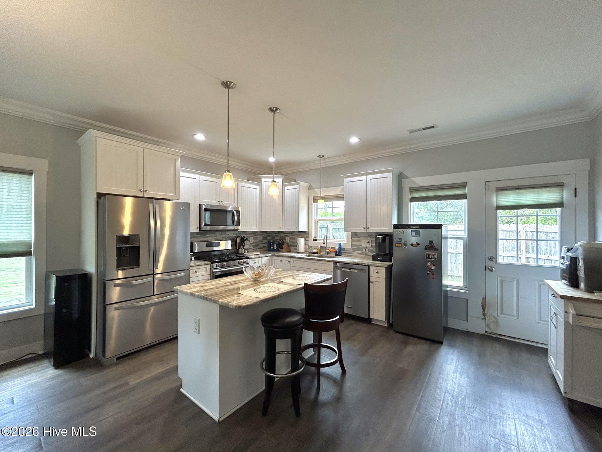 212 Chestwood Drive Property Photo 10