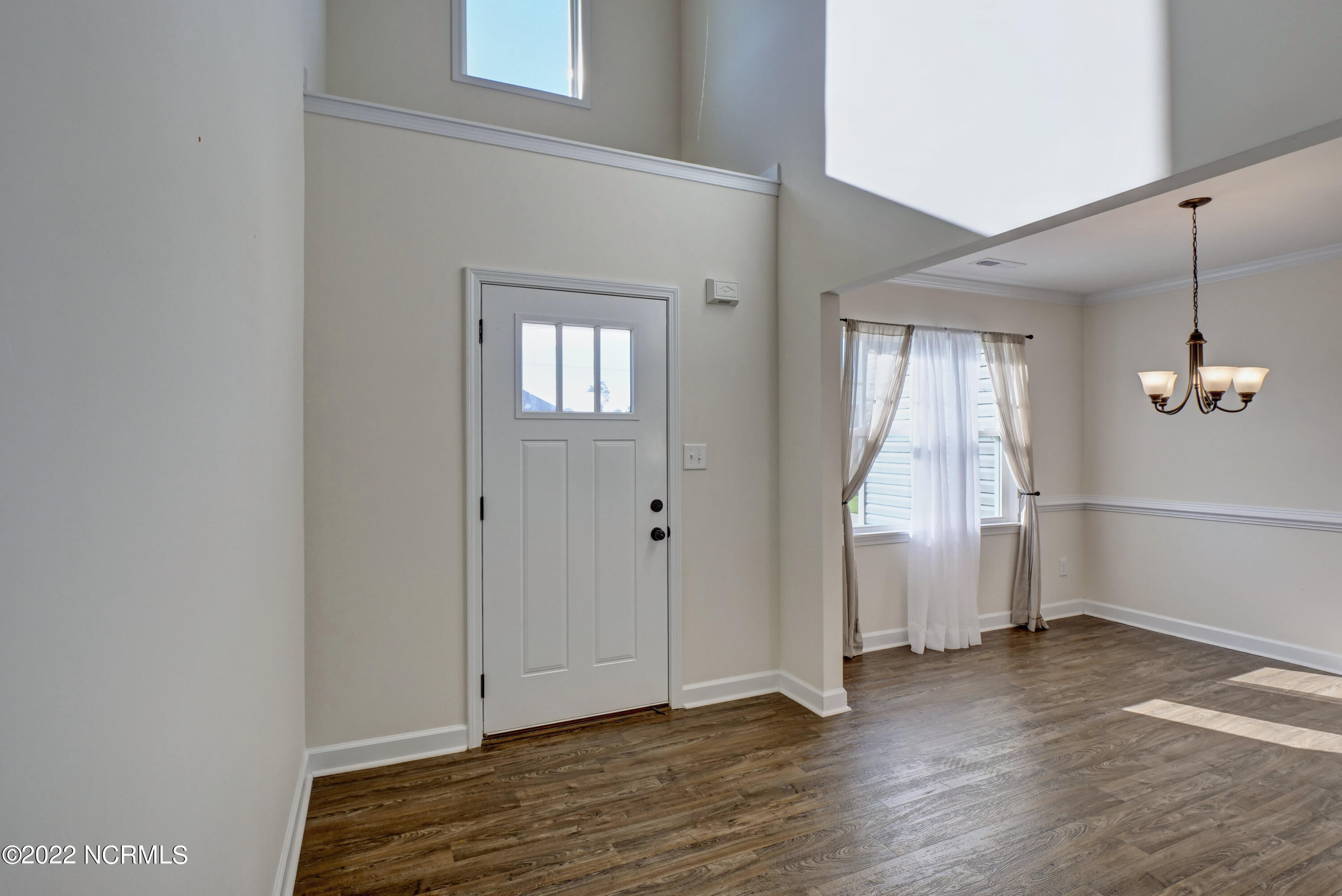 109 Easton Drive Property Photo 5