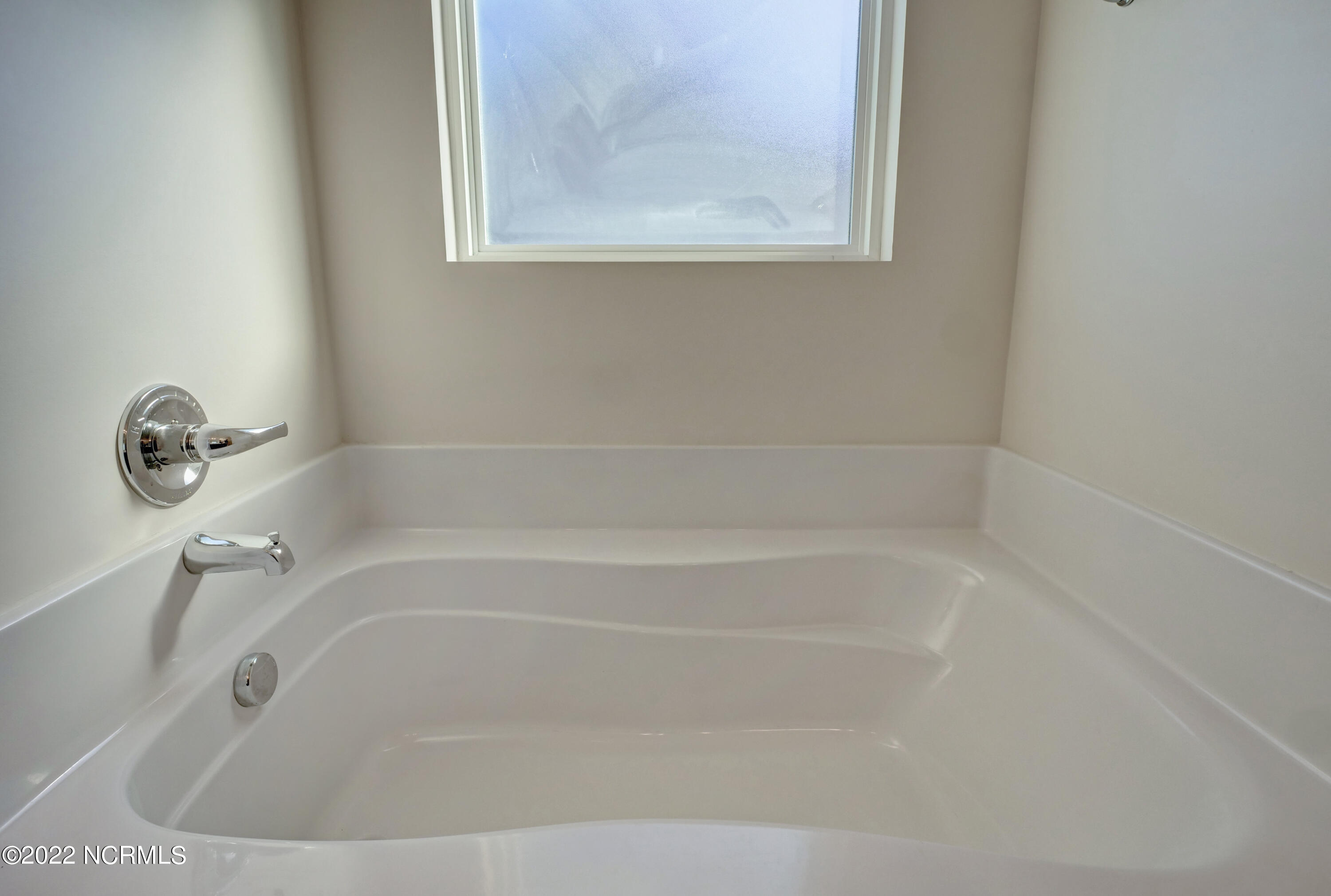 109 Easton Drive Property Photo 20