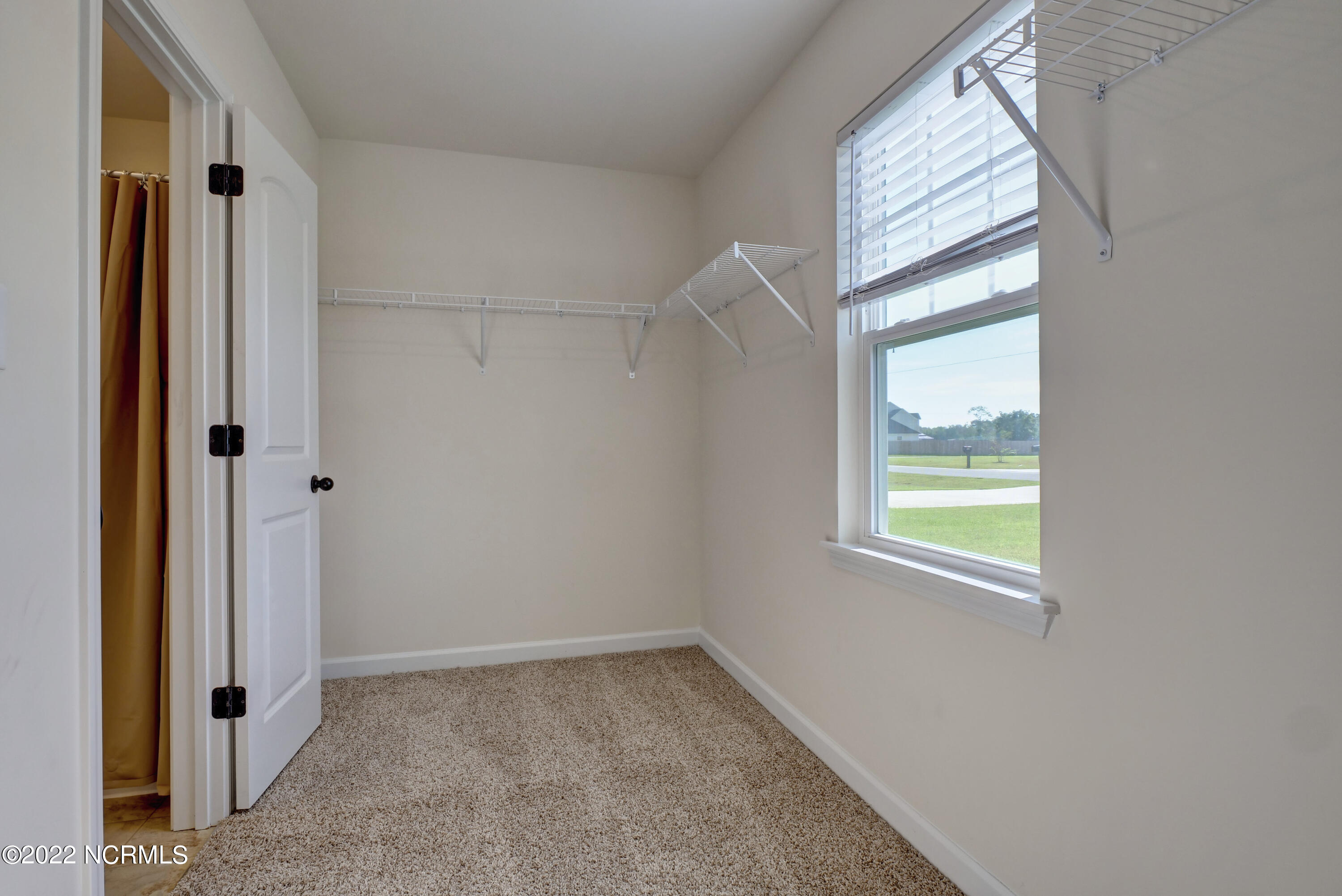 109 Easton Drive Property Photo 21