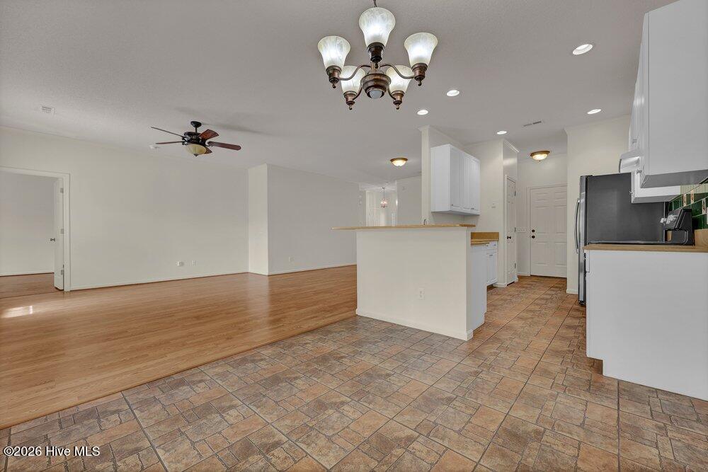 212 Olde Well Loop Road Property Photo 11