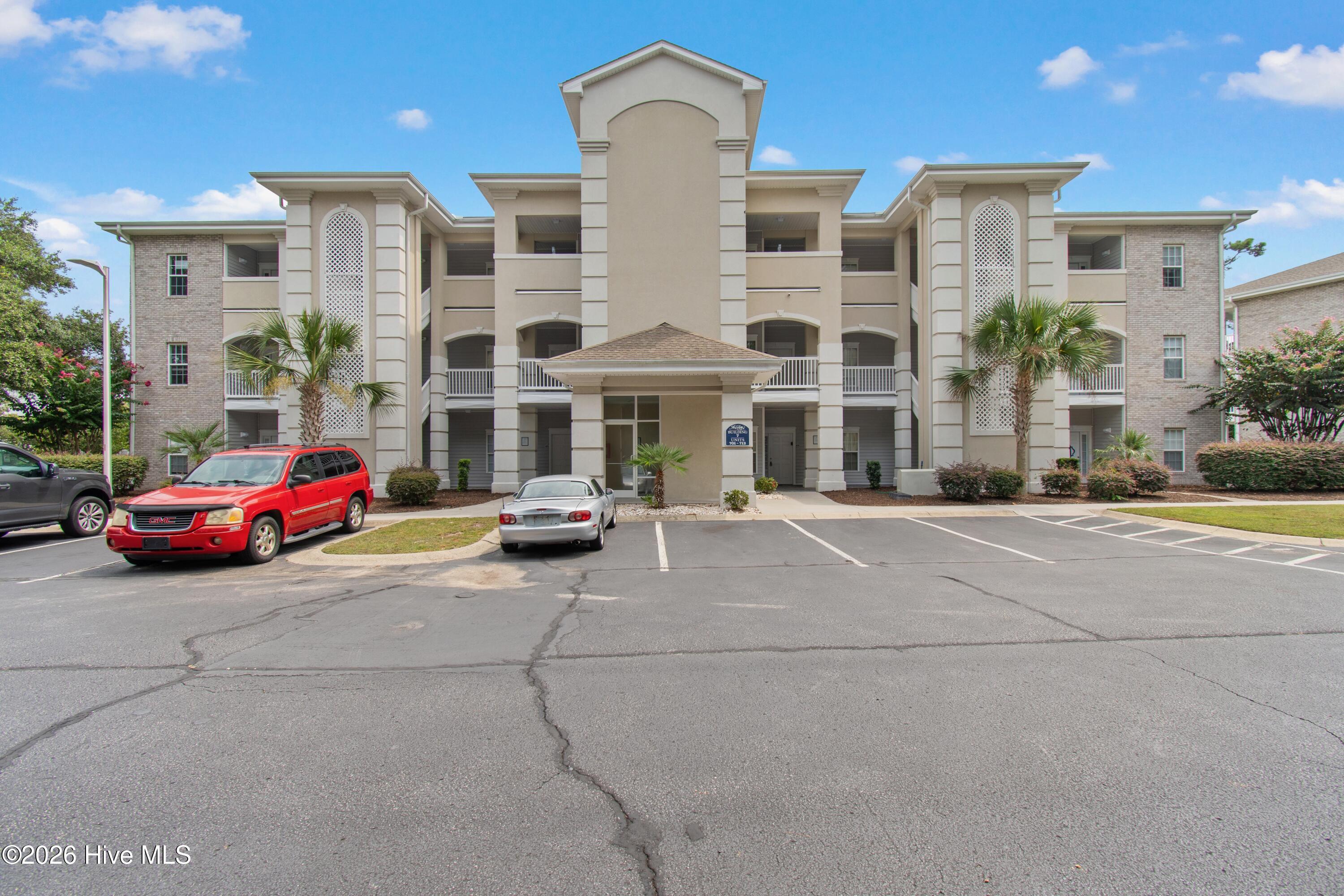 908 Resort Circle Unit 707 Property Photo 2