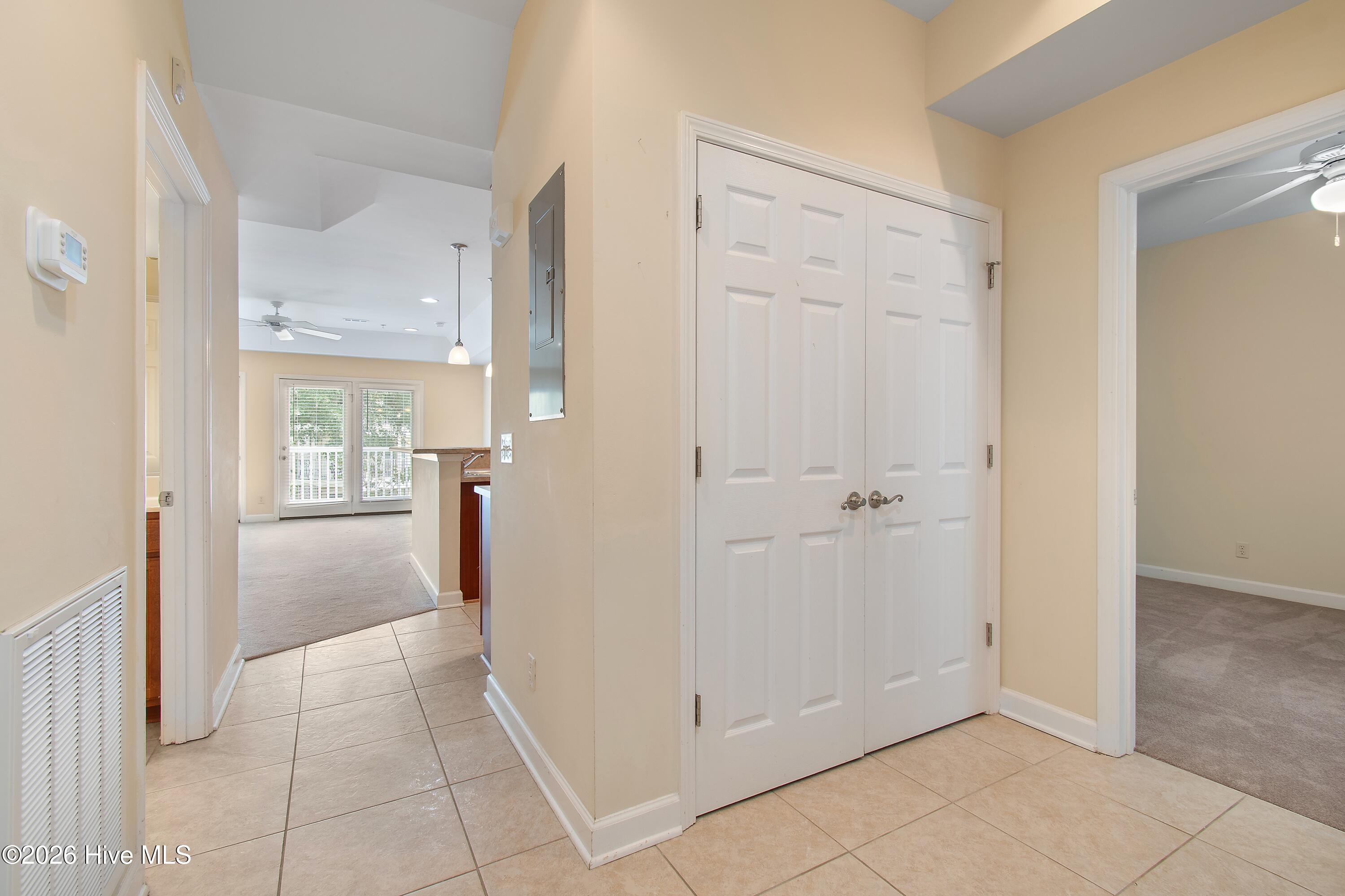 908 Resort Circle Unit 707 Property Photo 4