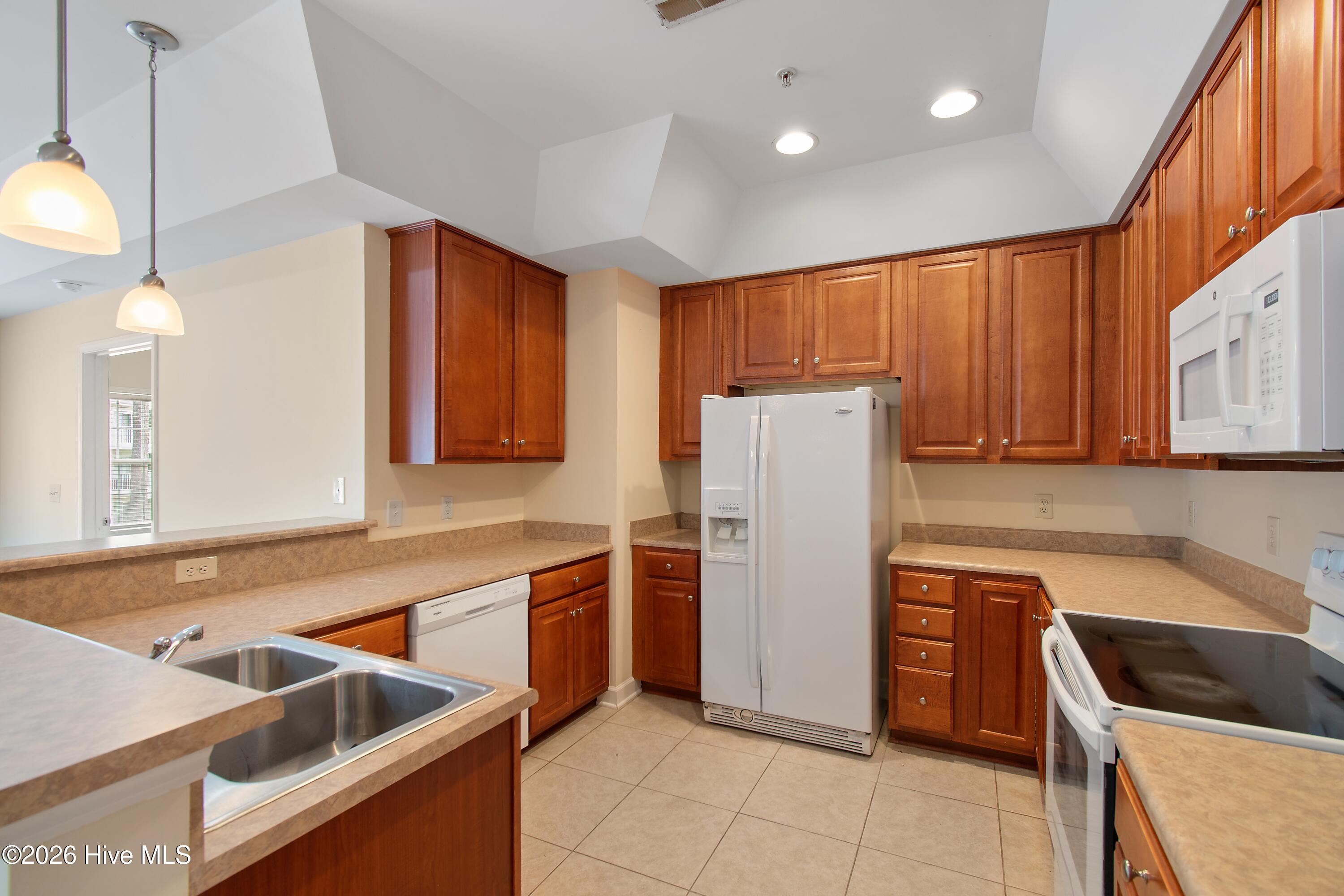 908 Resort Circle Unit 707 Property Photo 6