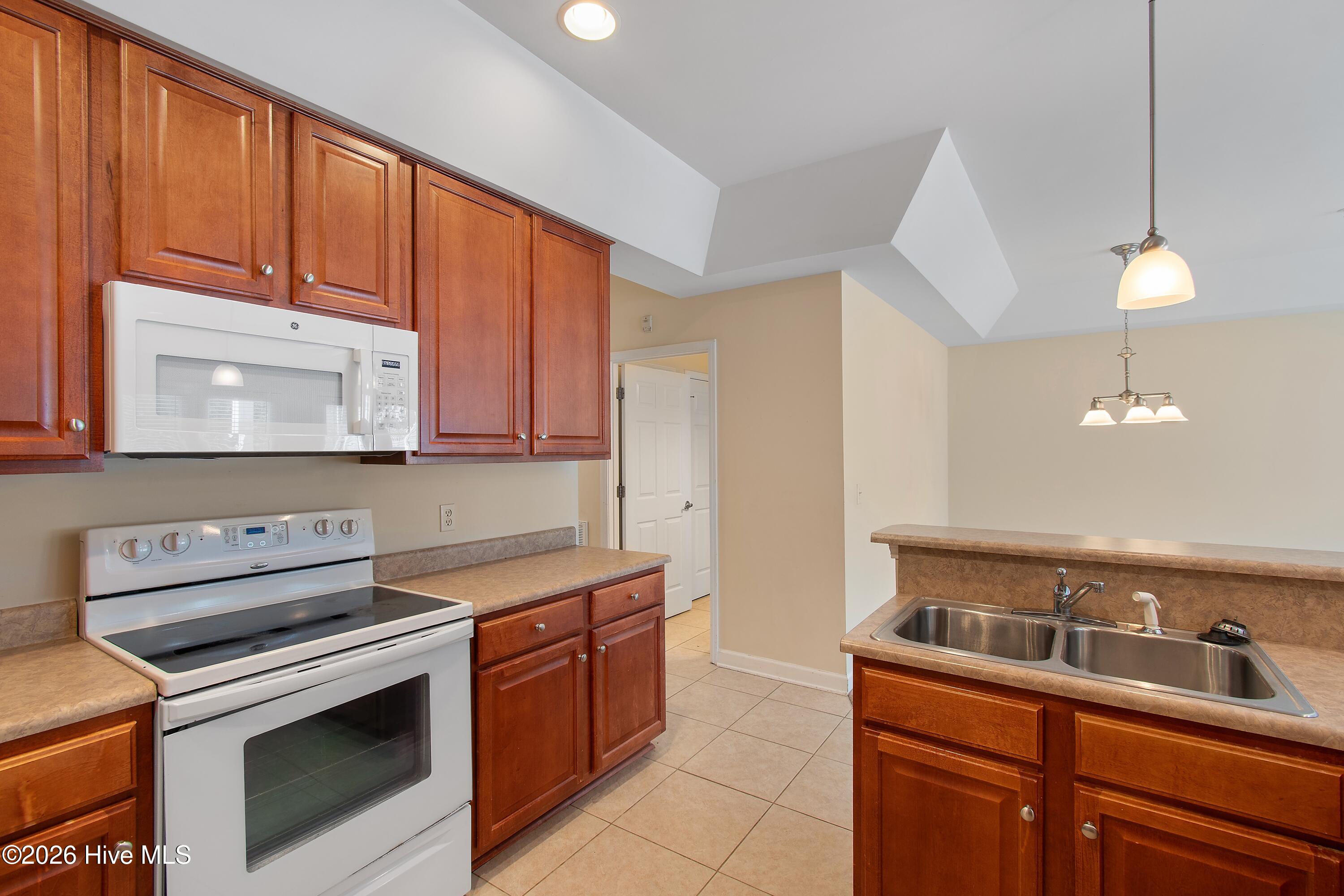 908 Resort Circle Unit 707 Property Photo 9