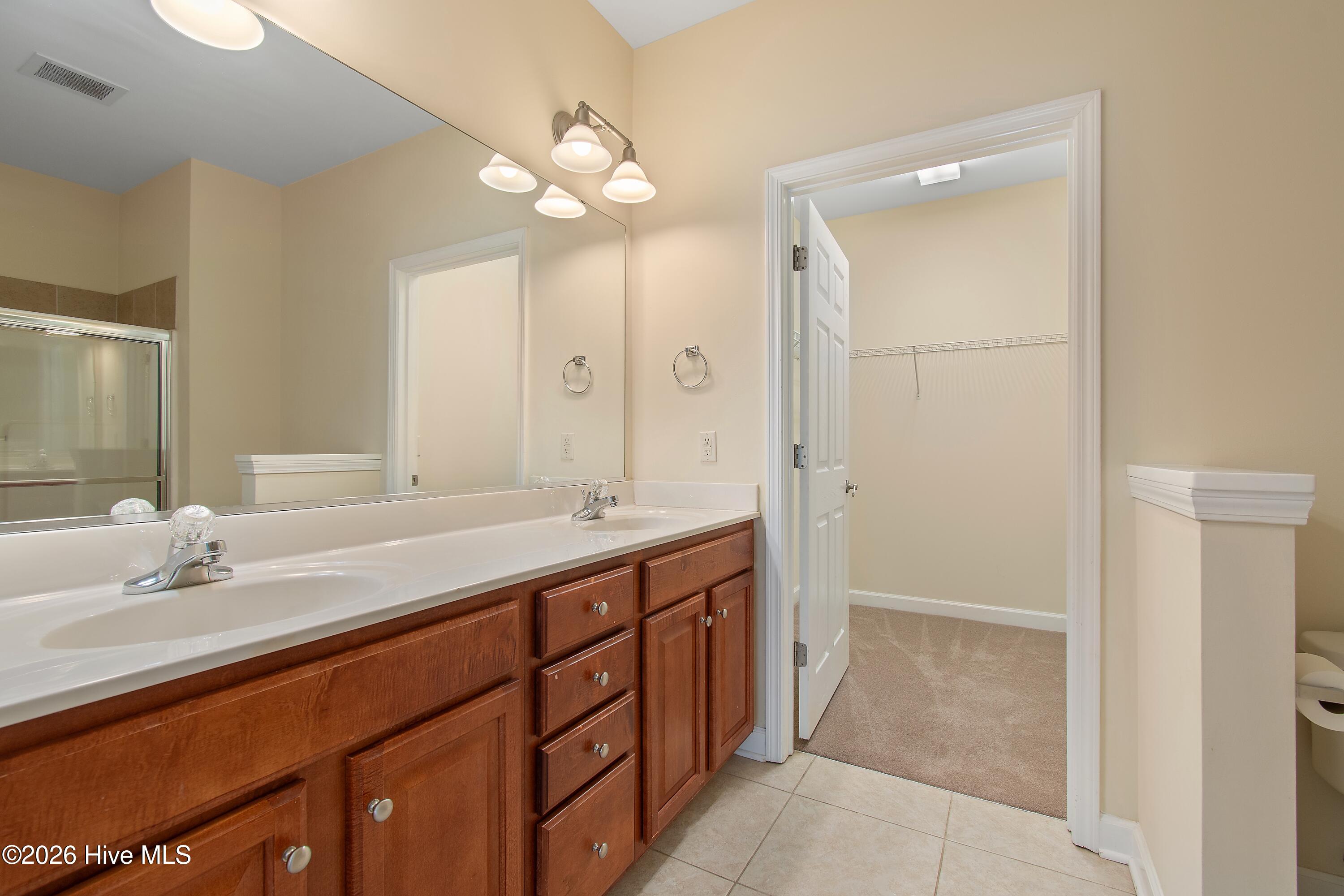 908 Resort Circle Unit 707 Property Photo 20