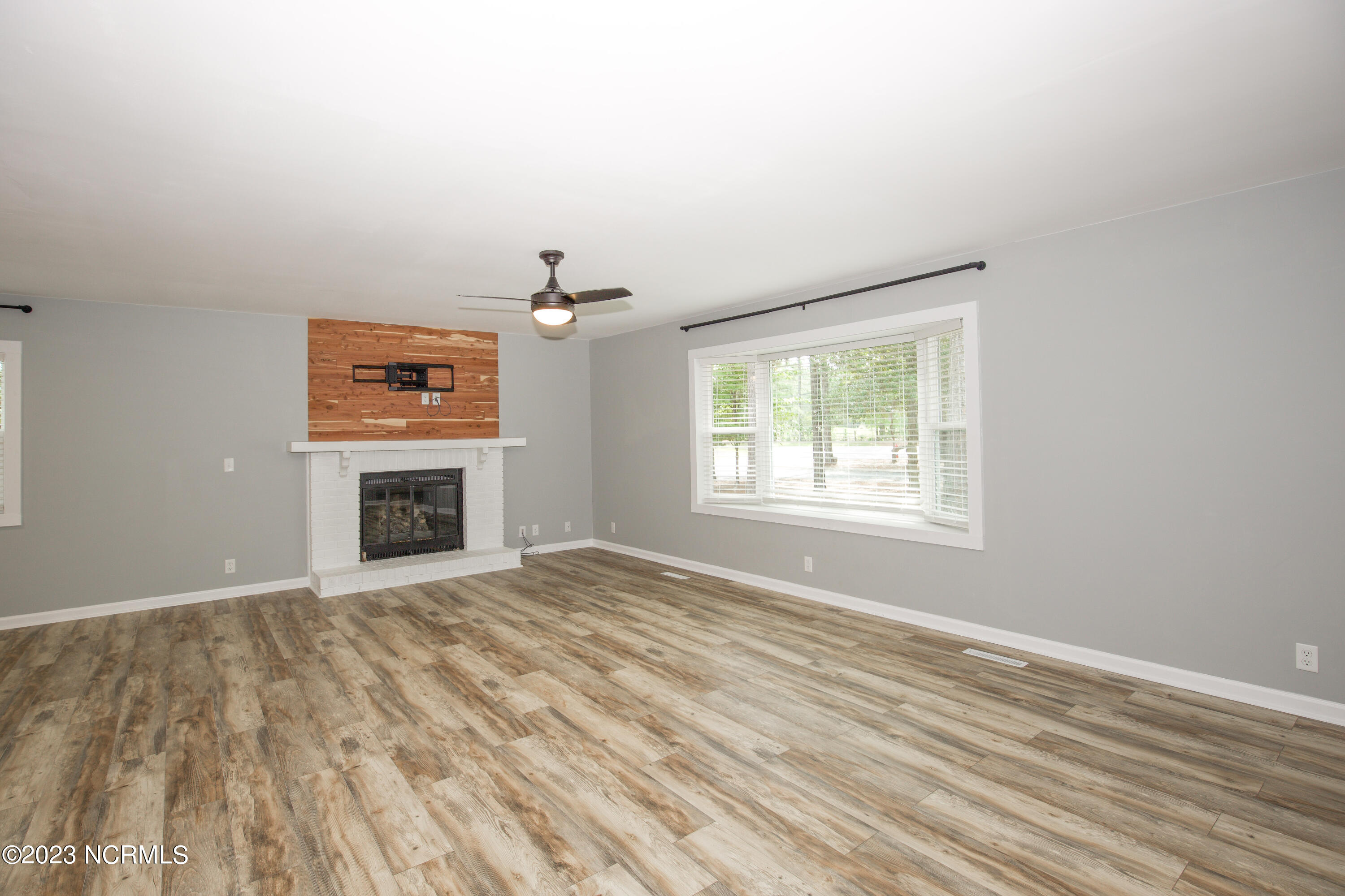 1 Bogie Drive Property Photo 7