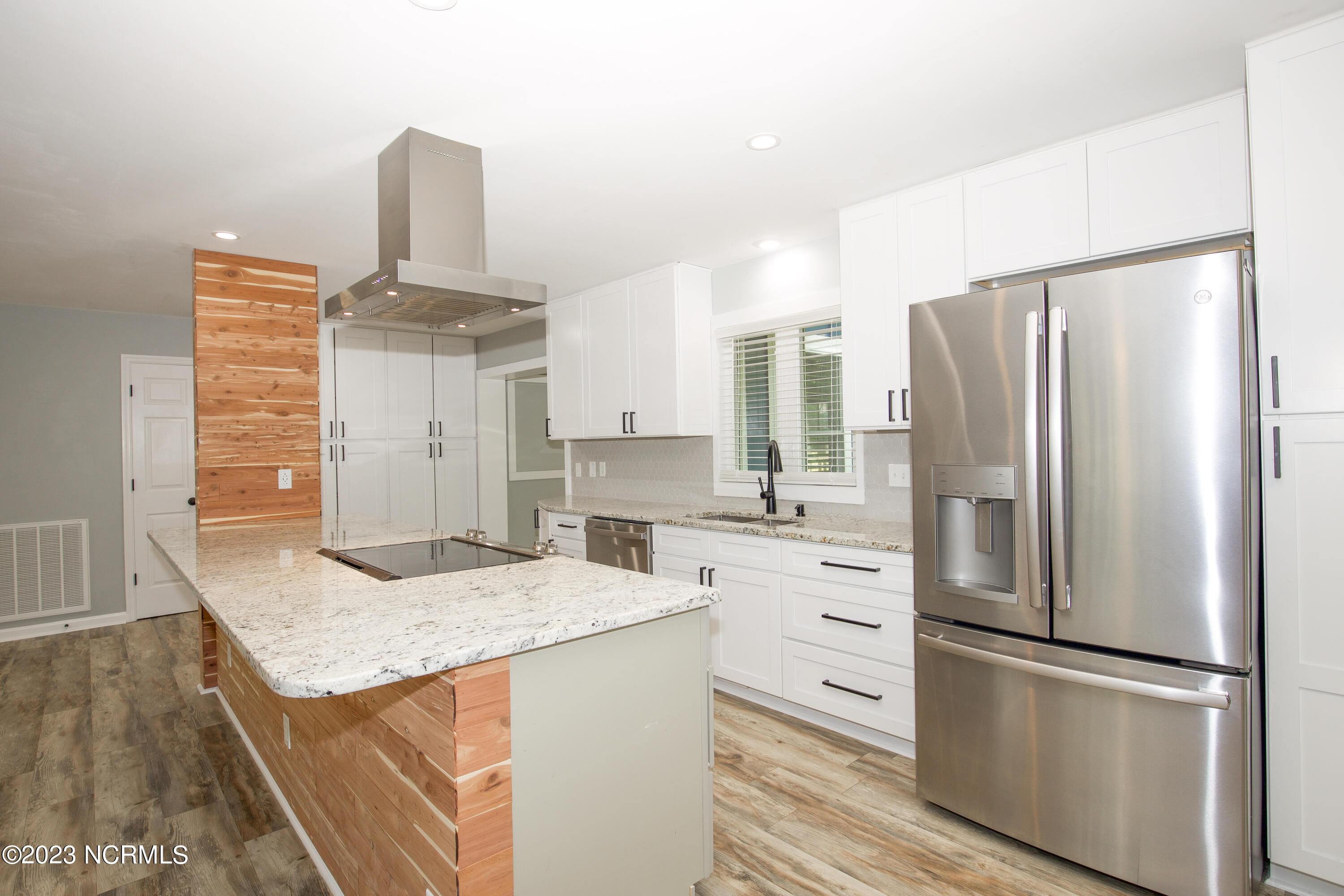 1 Bogie Drive Property Photo 14