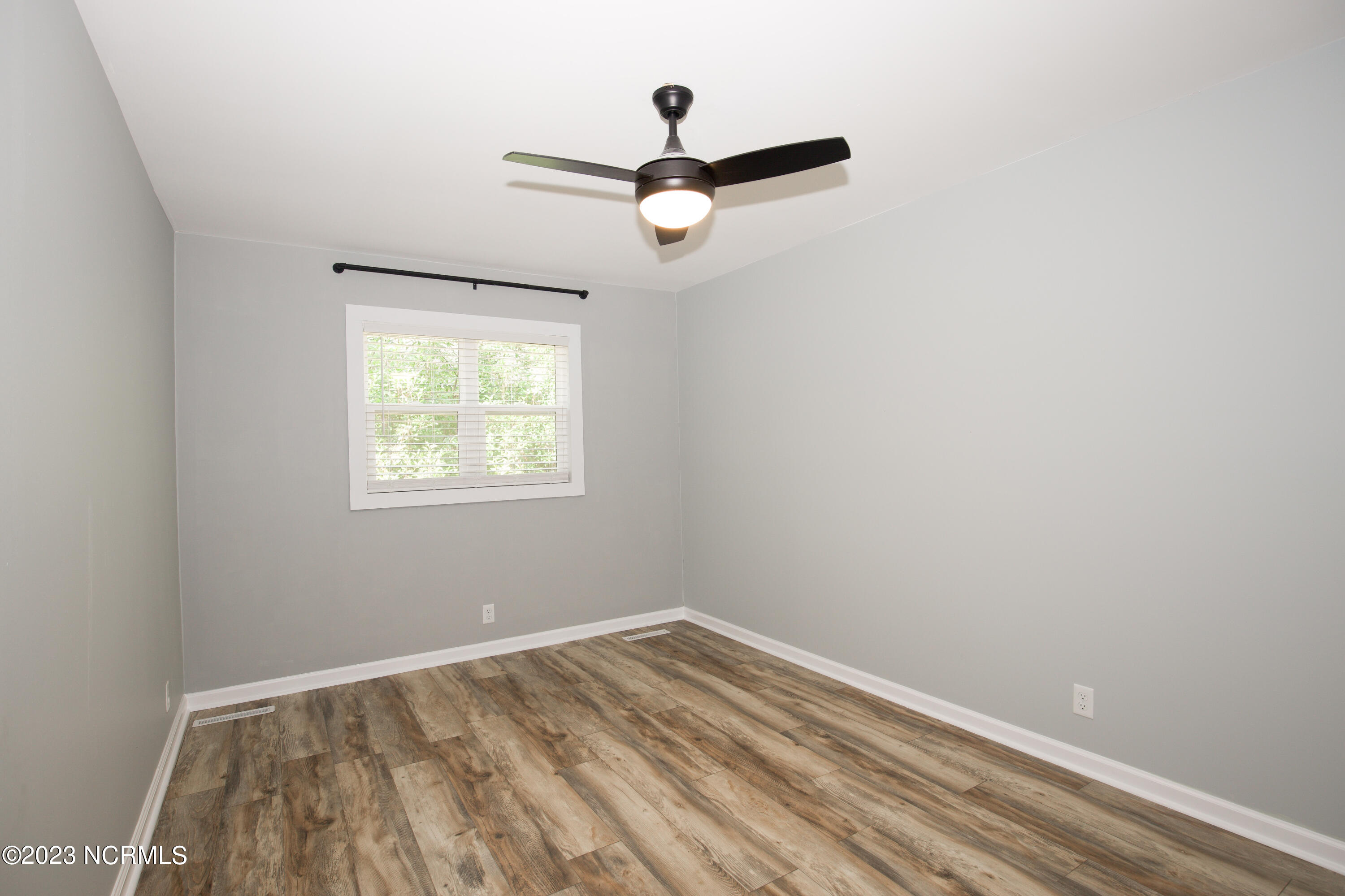 1 Bogie Drive Property Photo 27