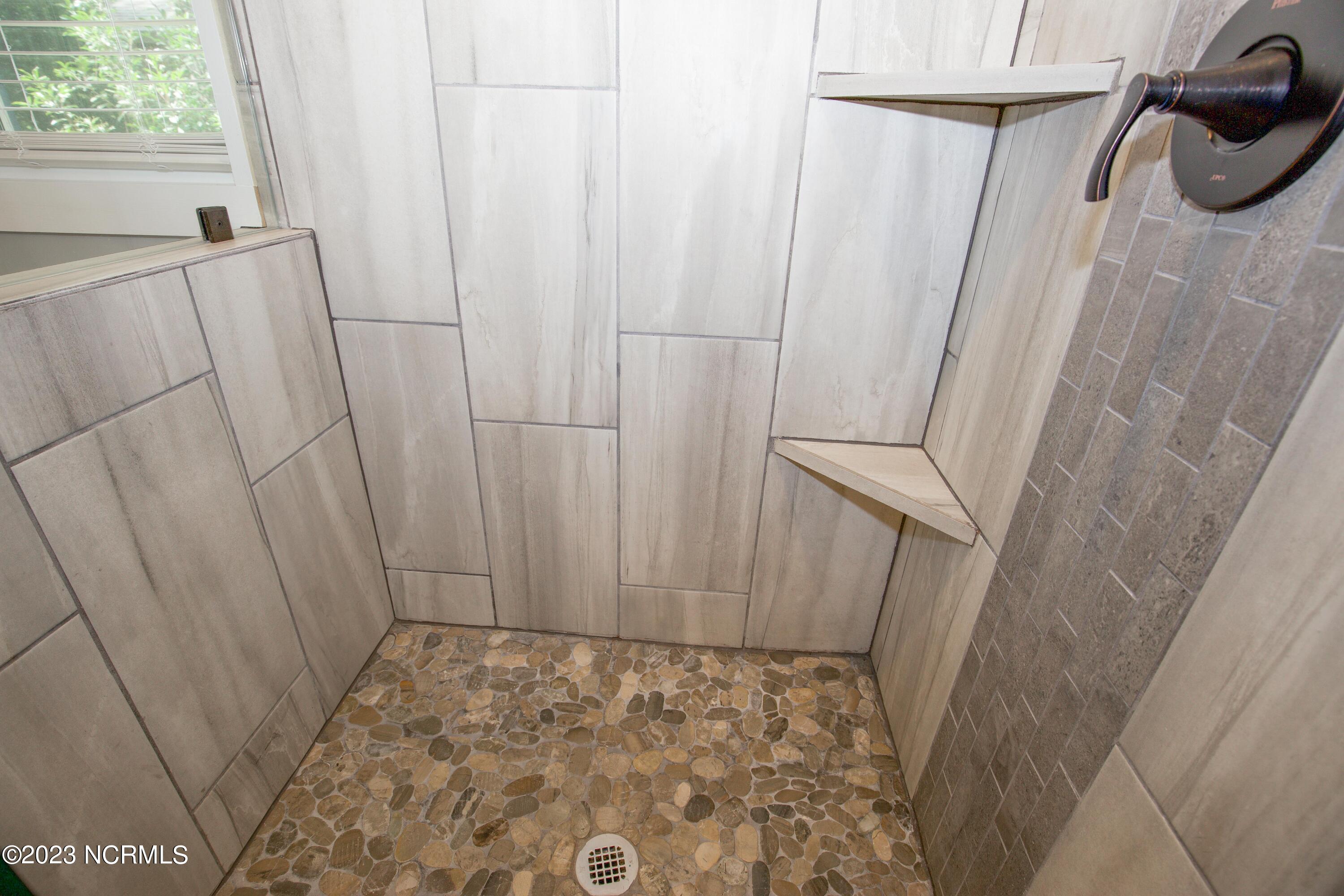 1 Bogie Drive Property Photo 43