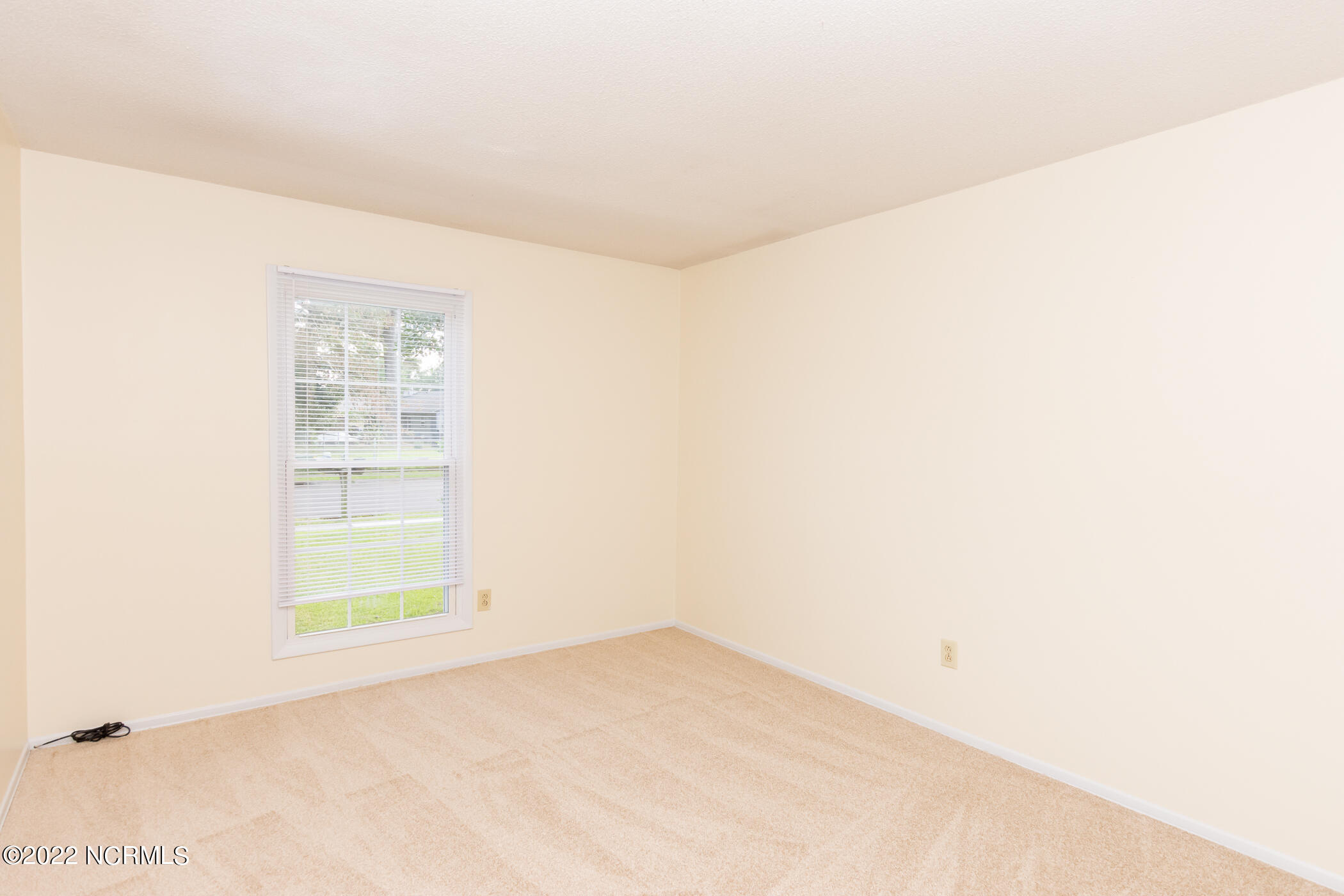 139 Village Circle Property Photo 15