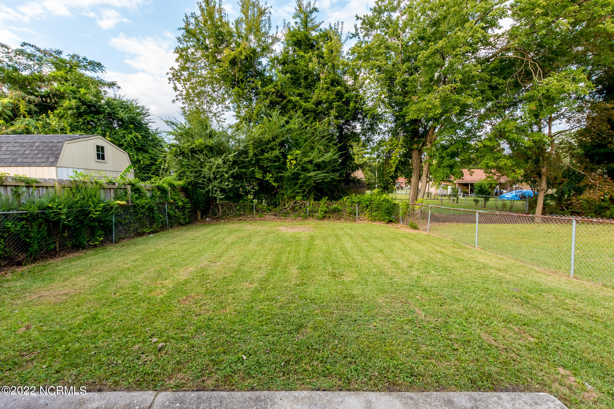 139 Village Circle Property Photo 21