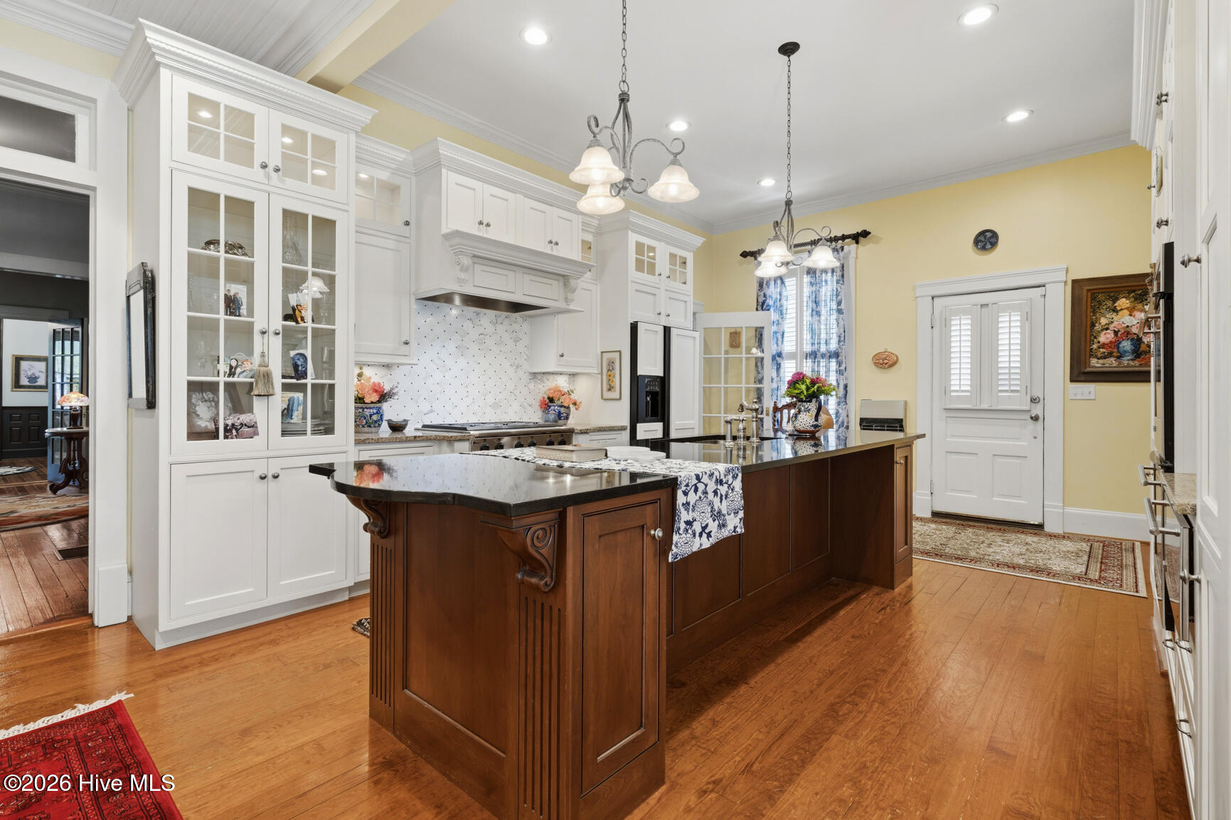 109 S Walnut Street Property Photo 25
