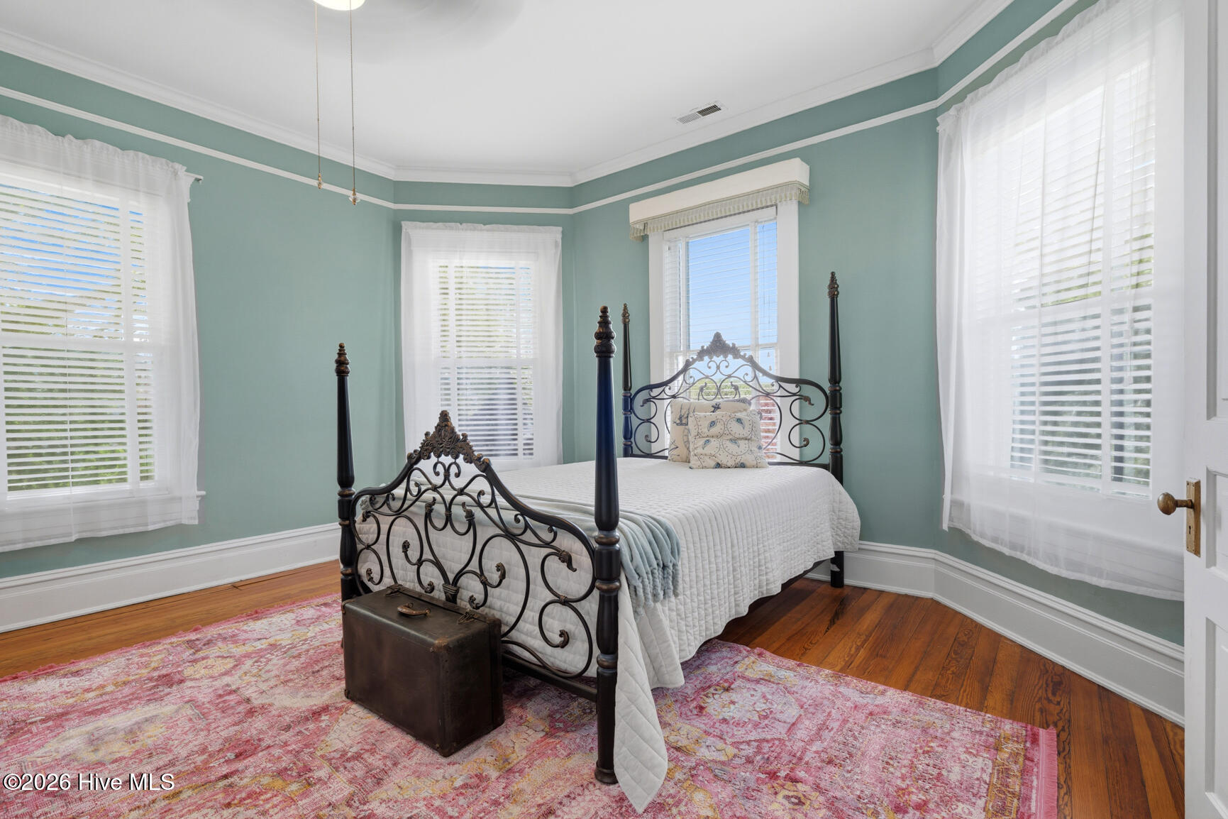 109 S Walnut Street Property Photo 37