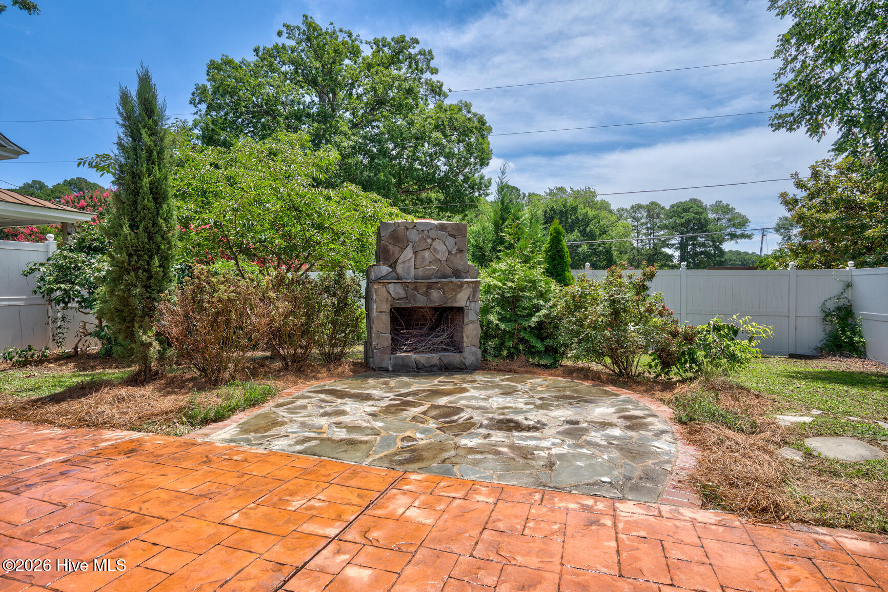 109 S Walnut Street Property Photo 53