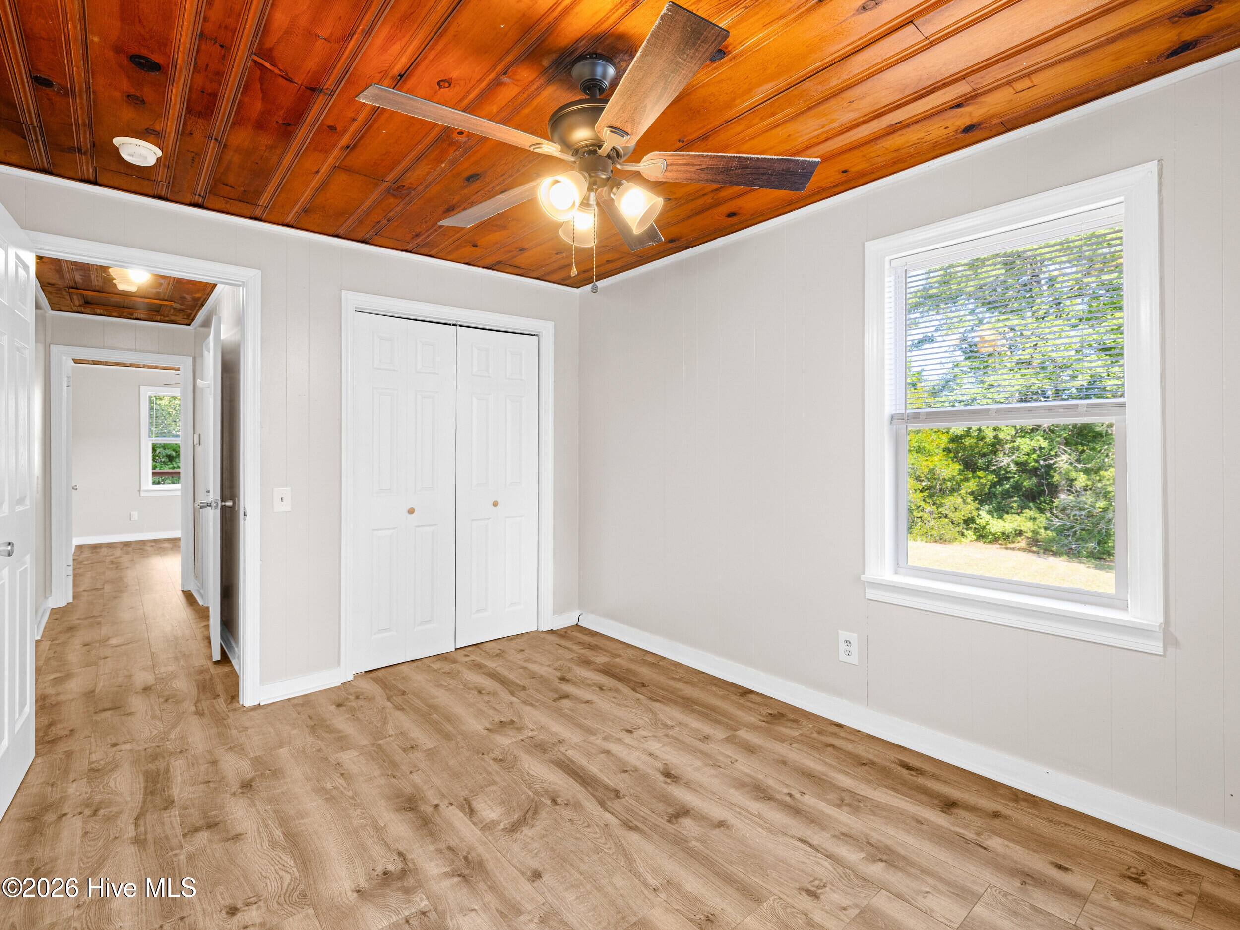 682 E Ocean Road Property Photo 16