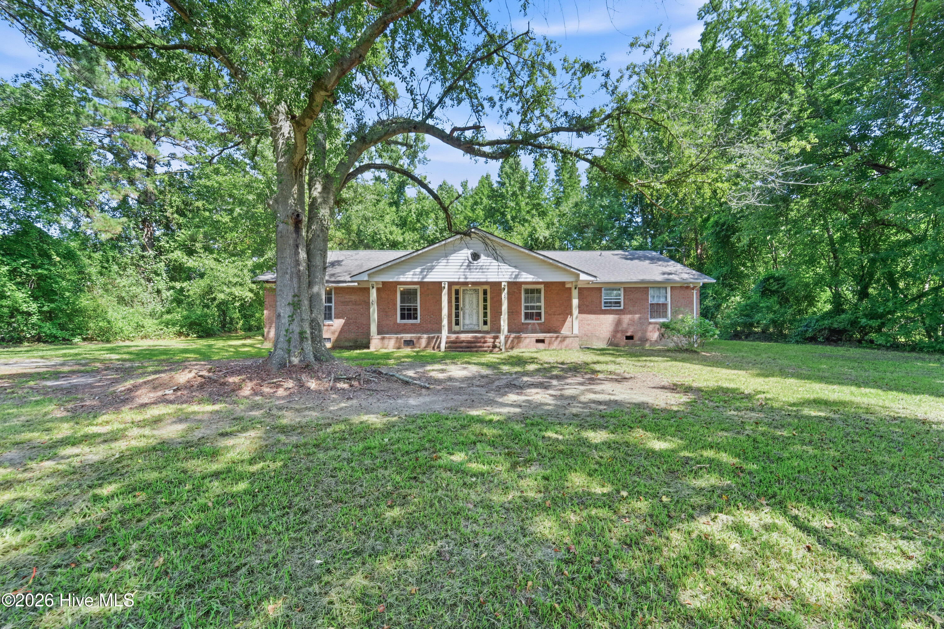 273 E Charity Road Property Photo 6