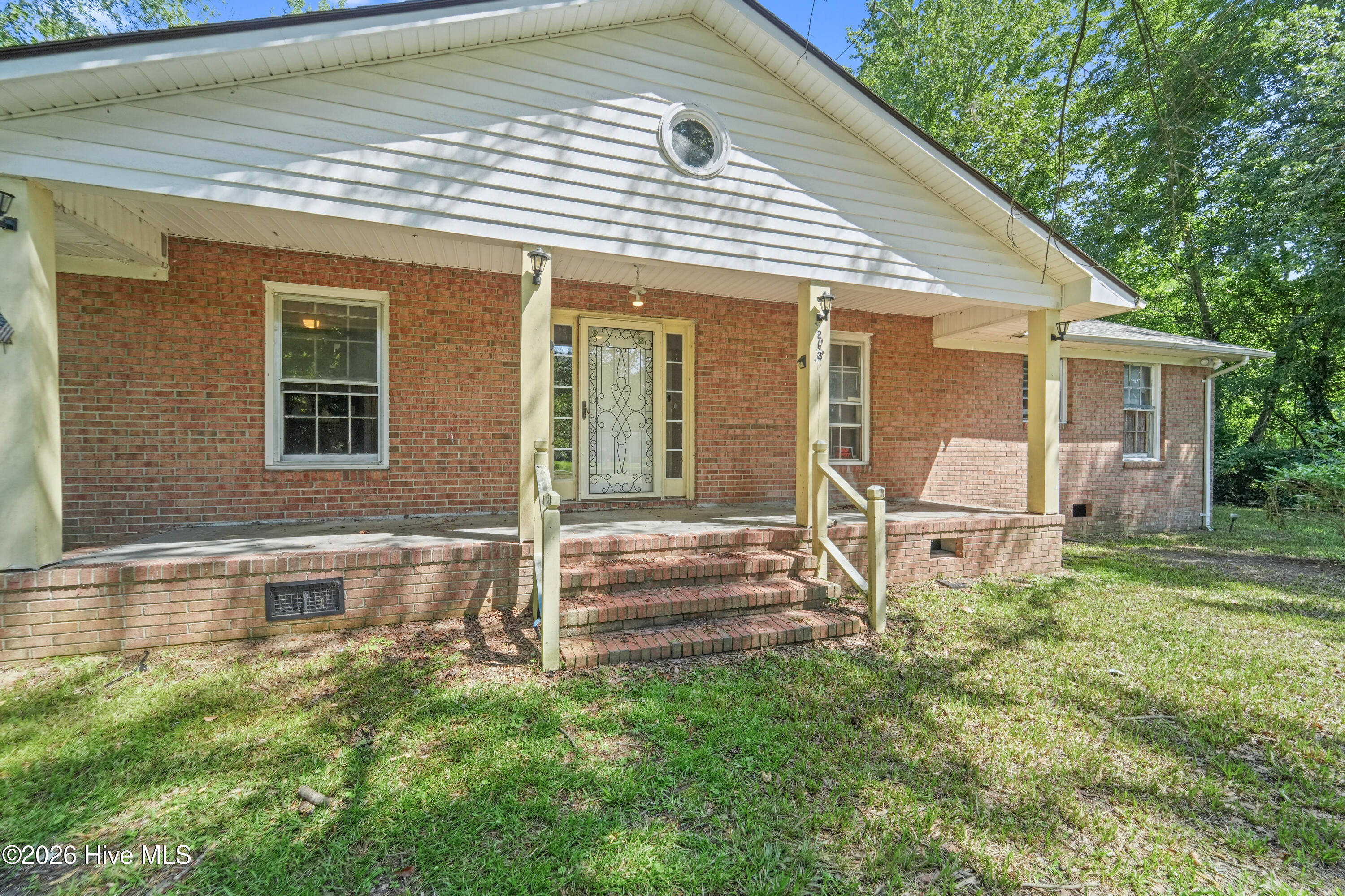 273 E Charity Road Property Photo 9