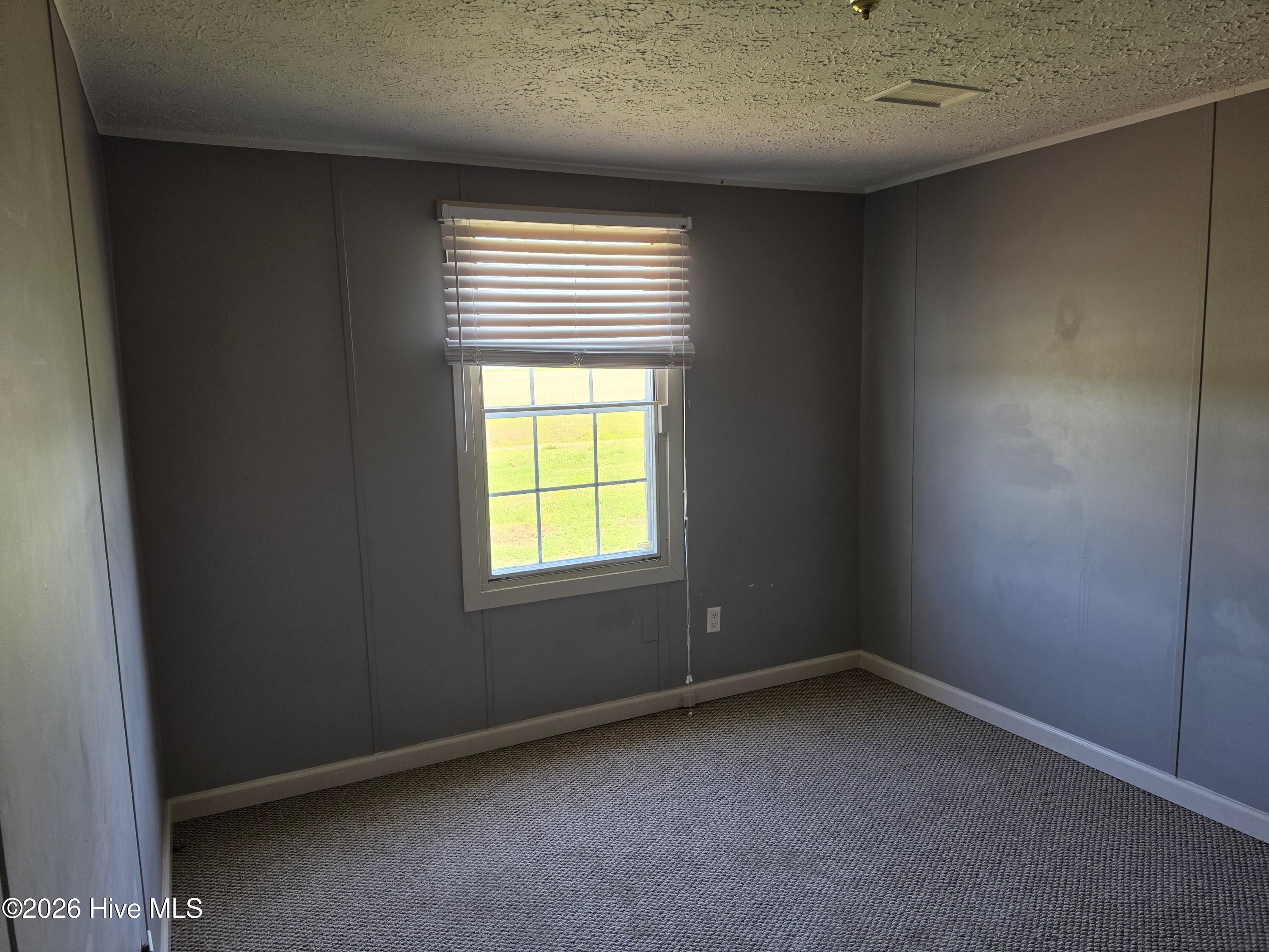 1142 E Nc 102 E Property Photo 16