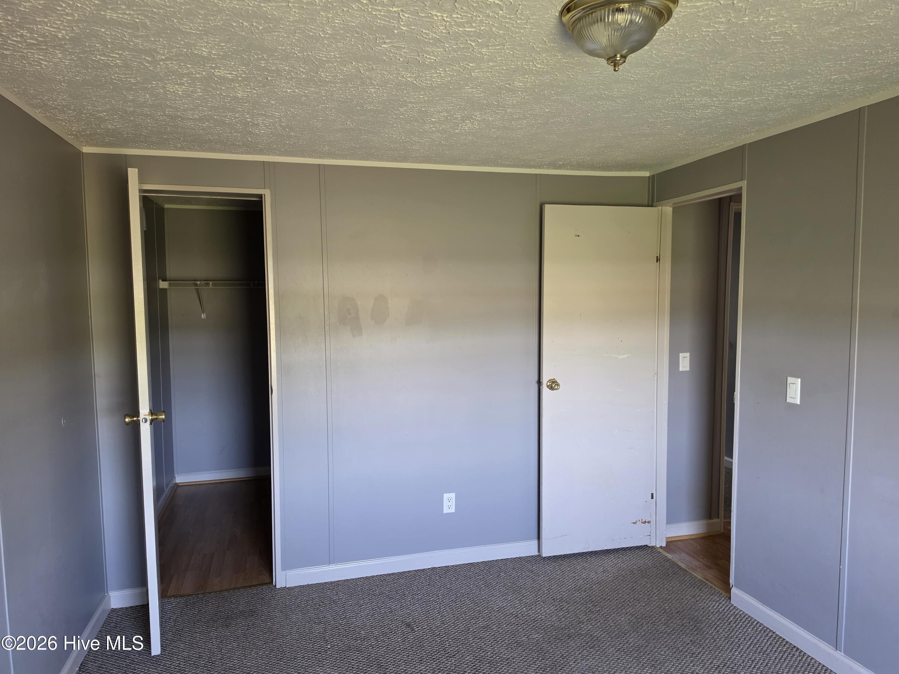 1142 E Nc 102 E Property Photo 17