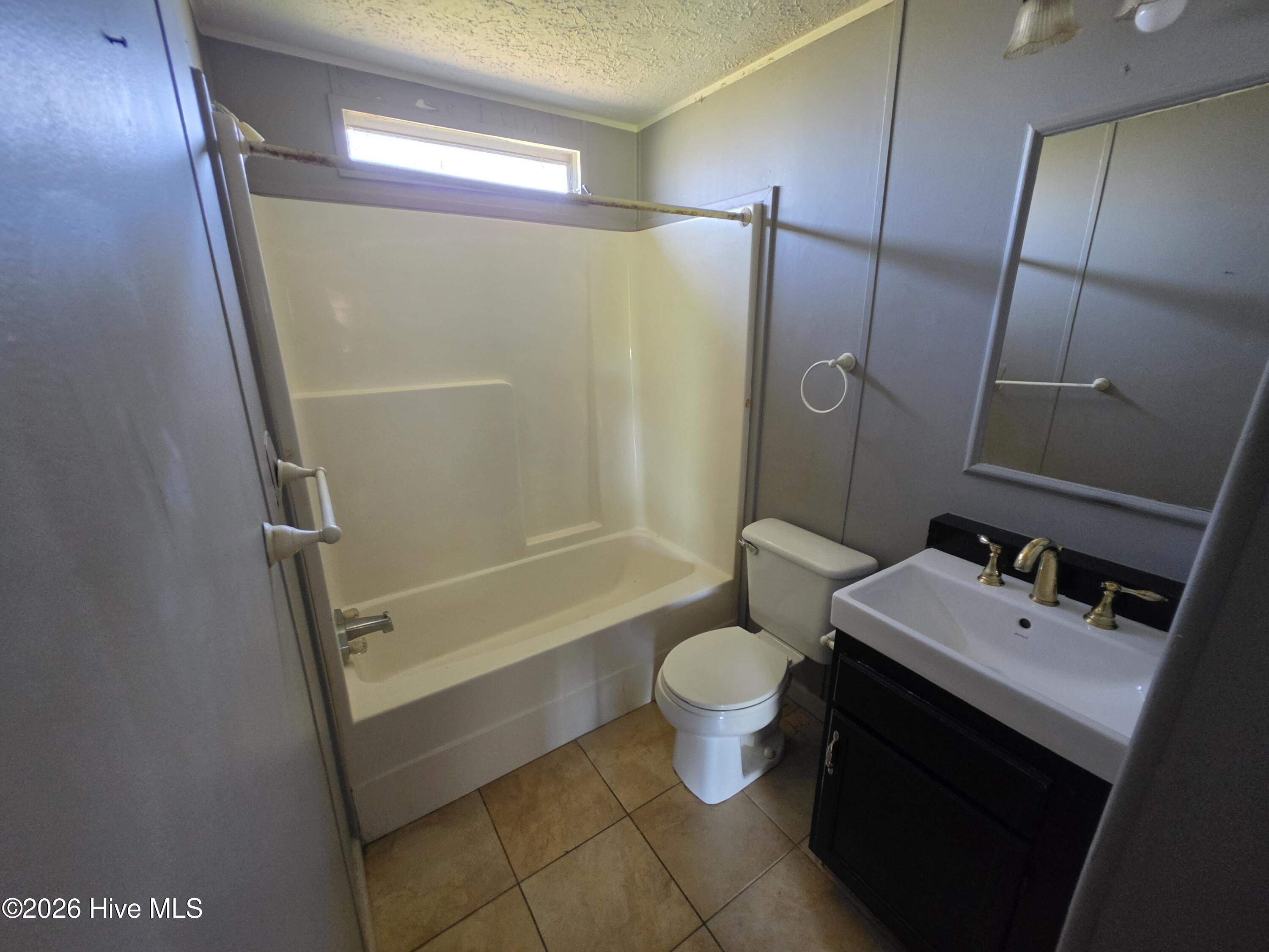 1142 E Nc 102 E Property Photo 18