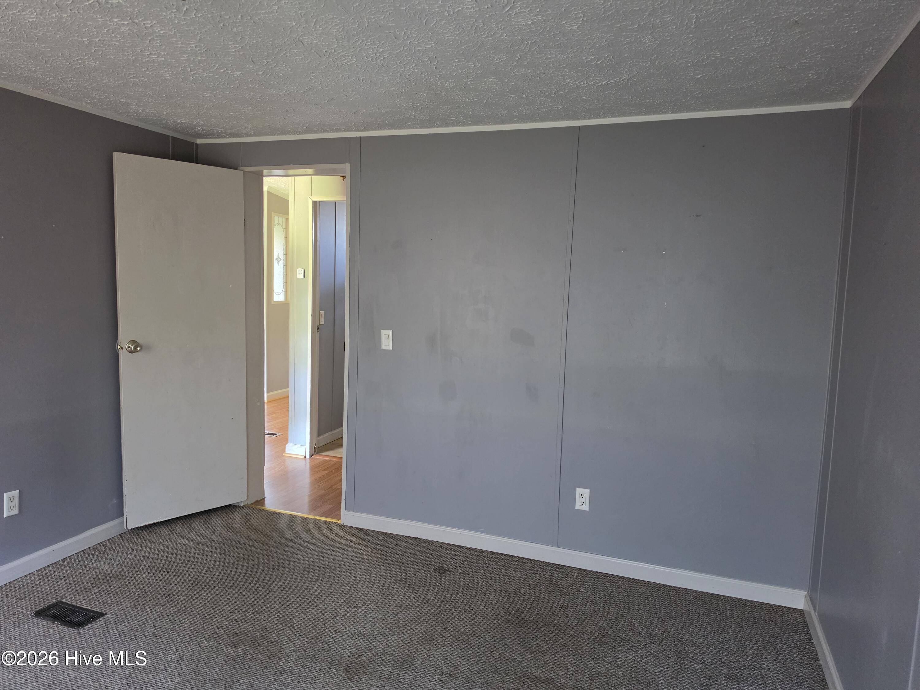 1142 E Nc 102 E Property Photo 20