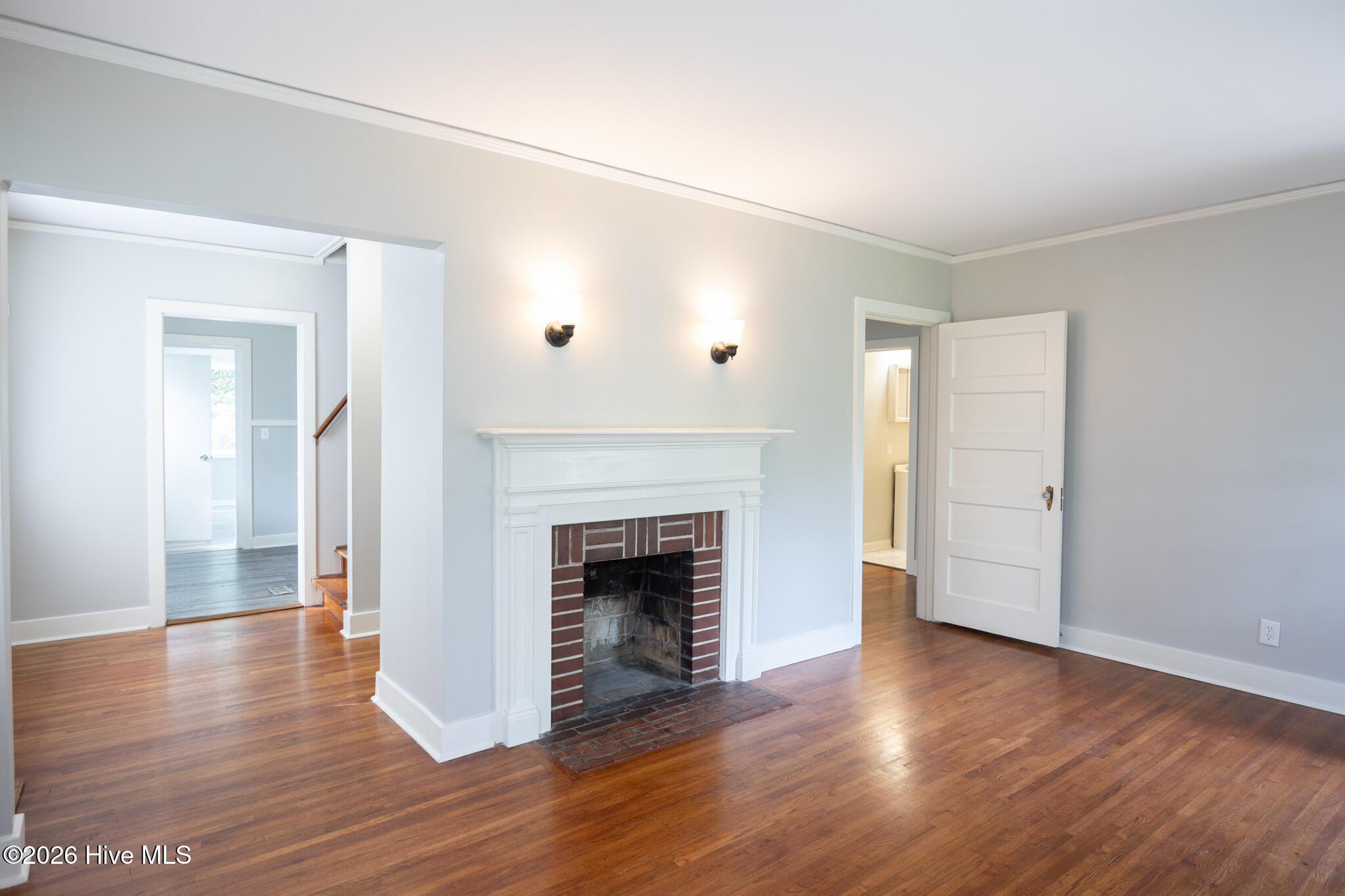 1762 Pinetree Road Property Photo 4