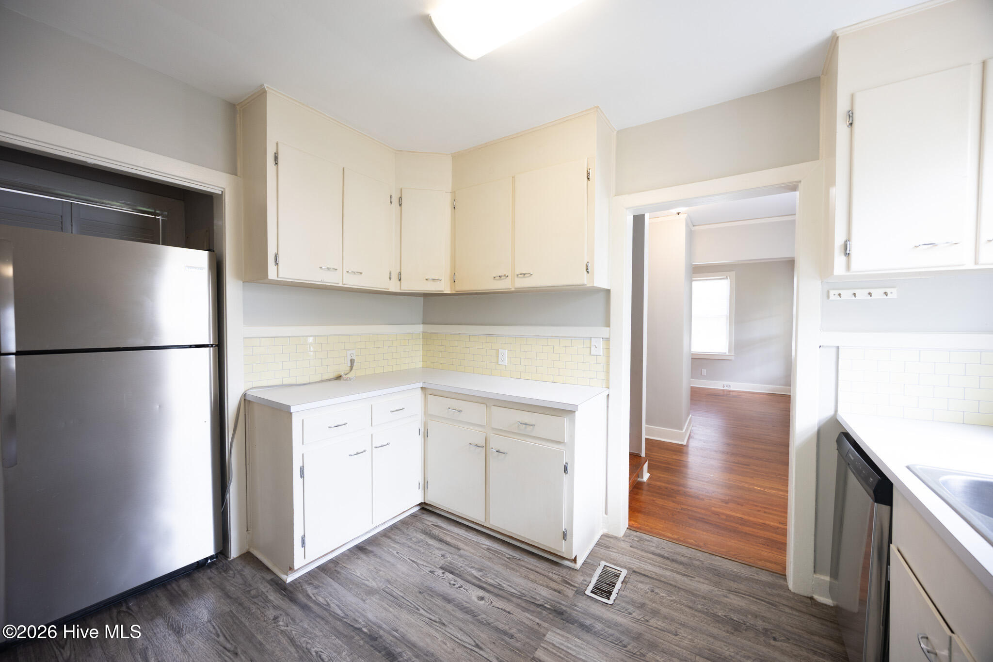 1762 Pinetree Road Property Photo 8