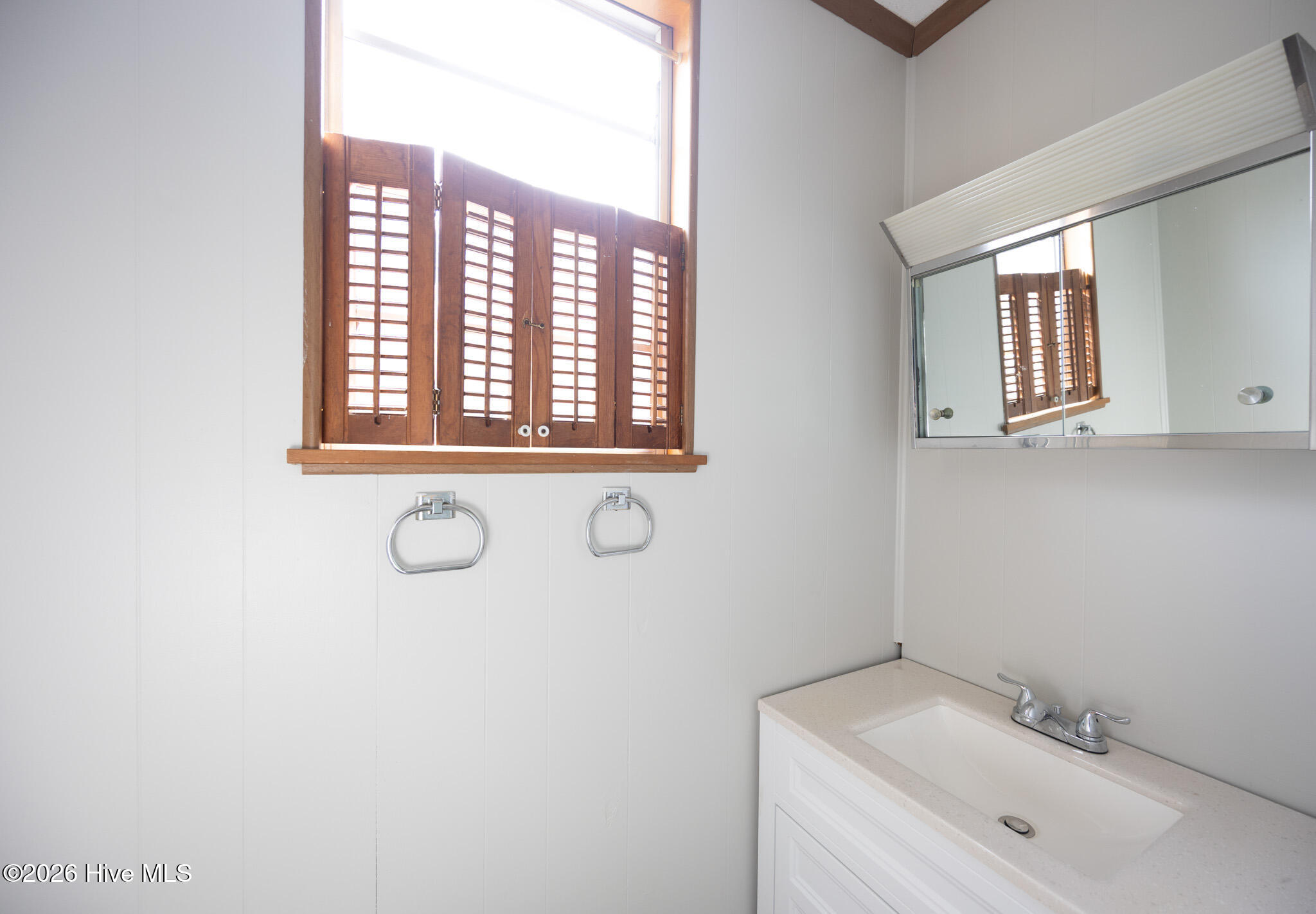 1762 Pinetree Road Property Photo 12