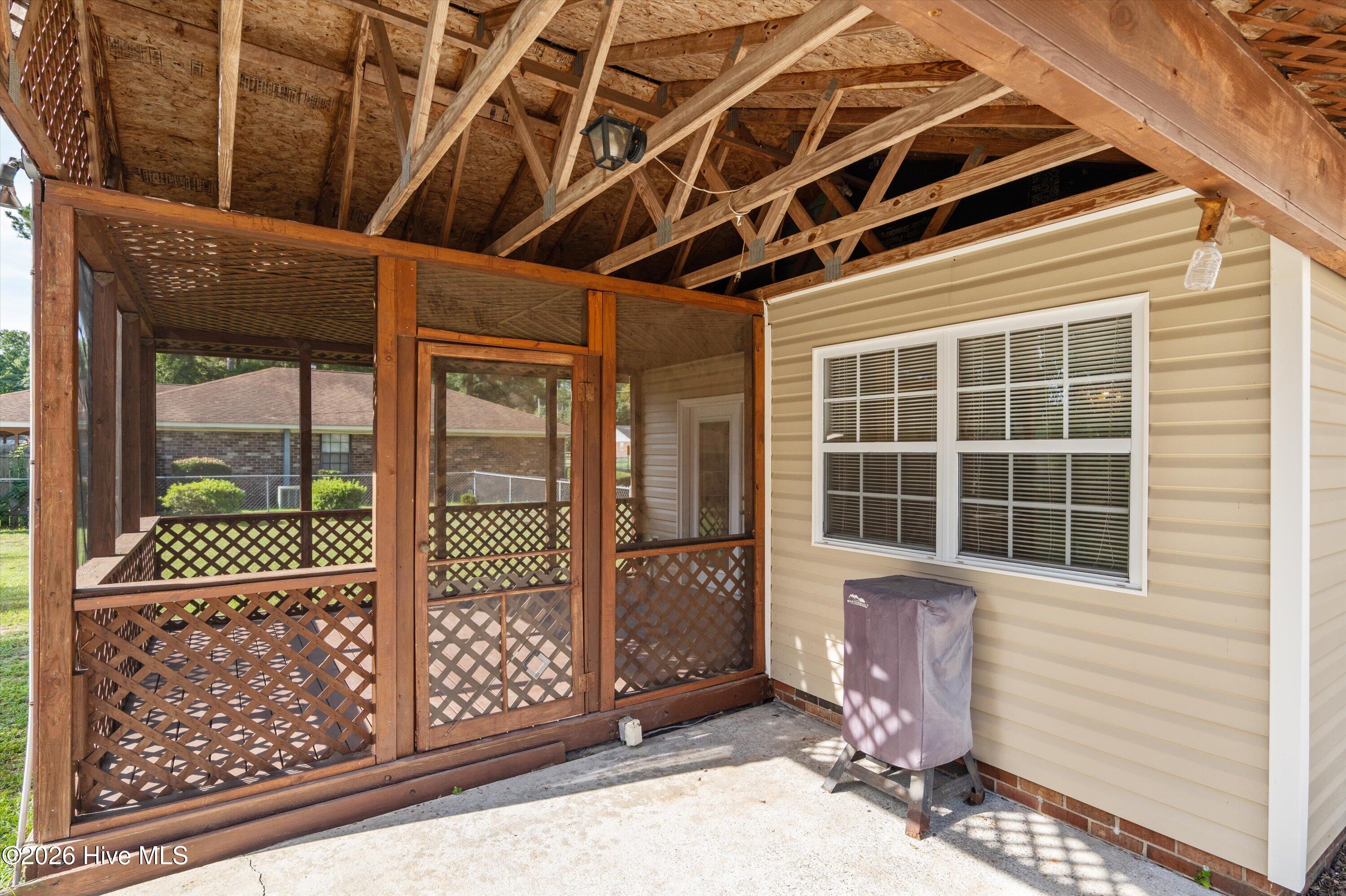 4046 Indian Hills Drive Property Photo 35