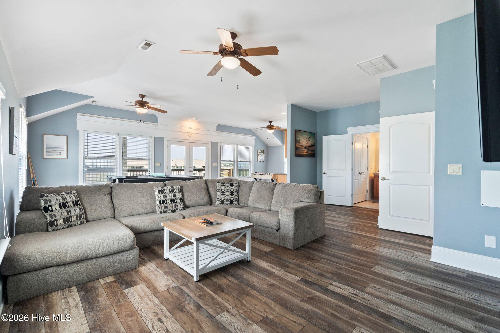 1705 Carolina Beach Avenue N Unit B Property Photo 9