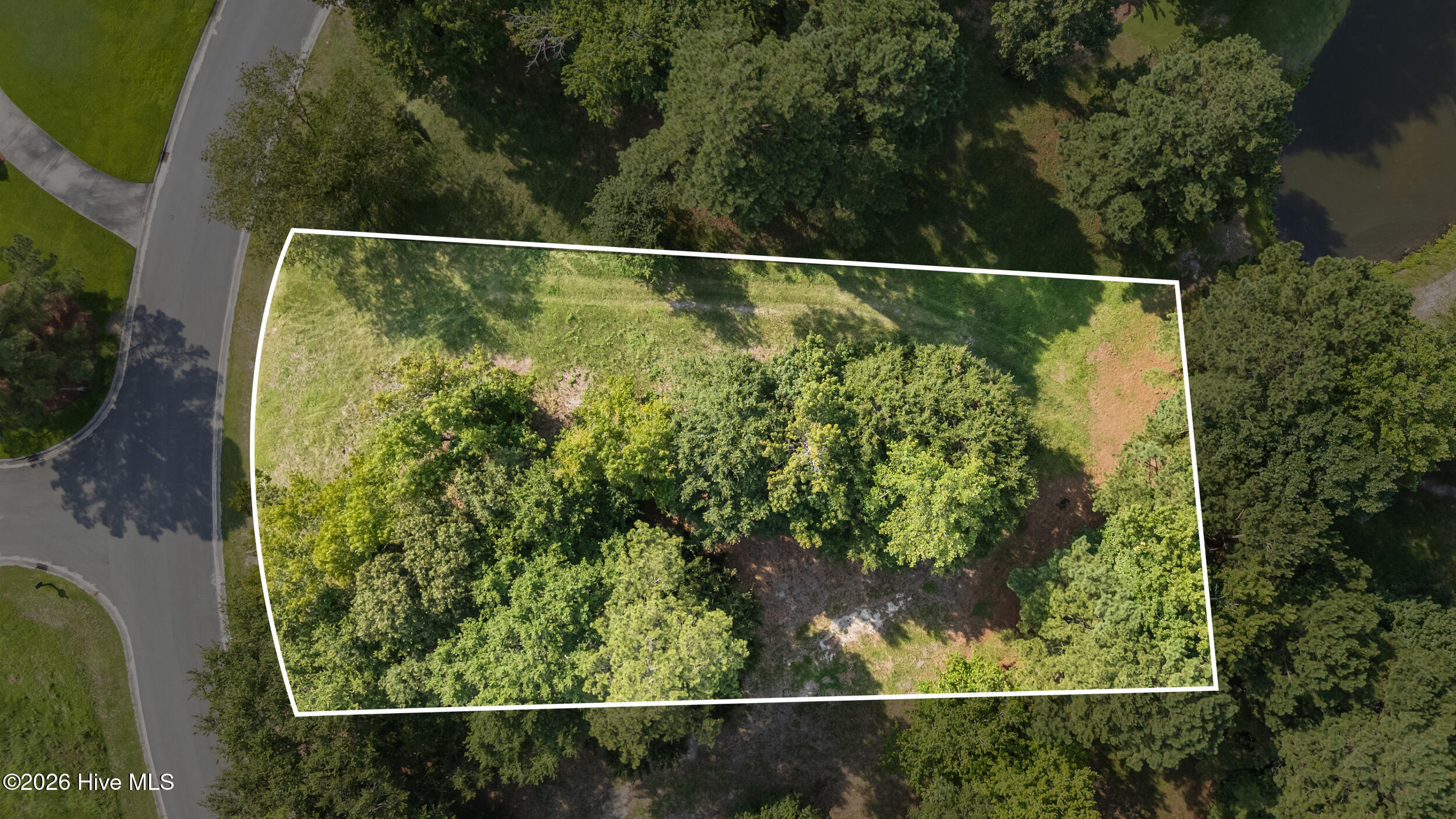 172 159 Maple Creek Drive Property Photo 3