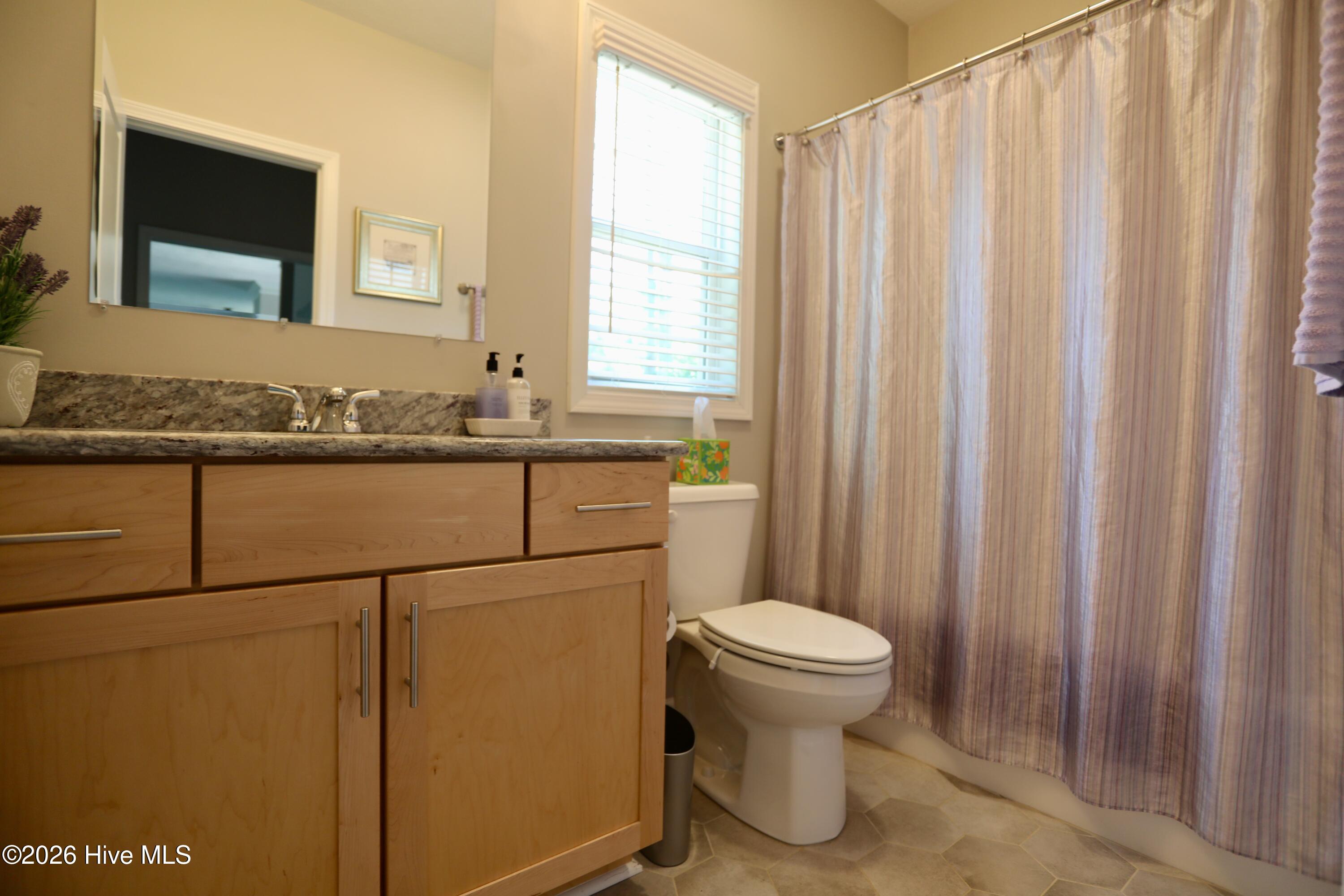2 Riviera Drive Property Photo 24
