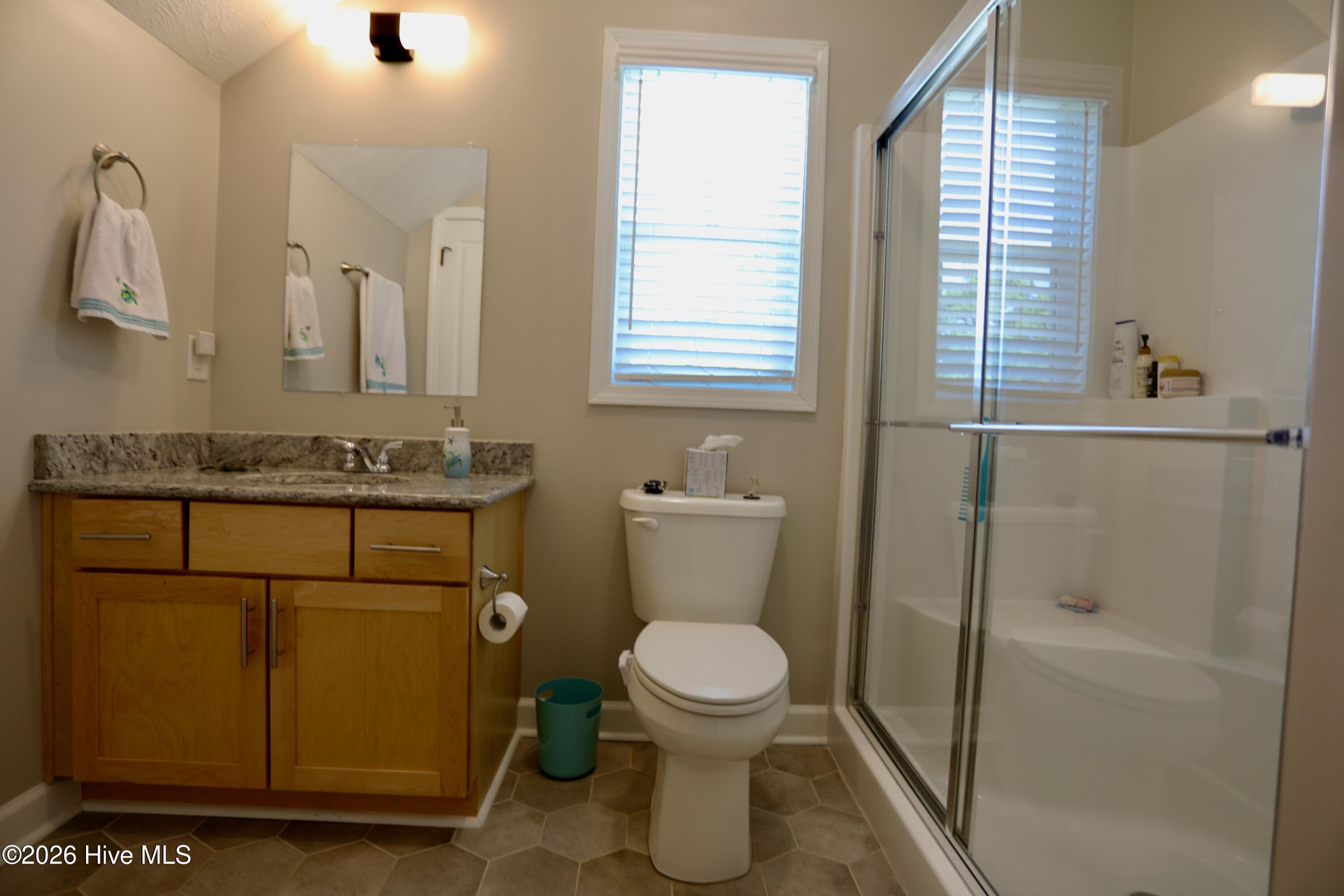 2 Riviera Drive Property Photo 33