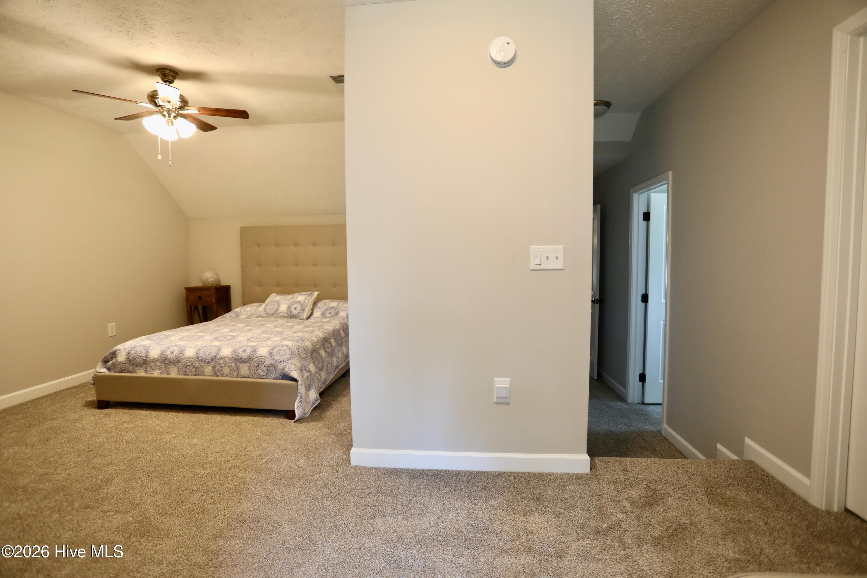 2 Riviera Drive Property Photo 34