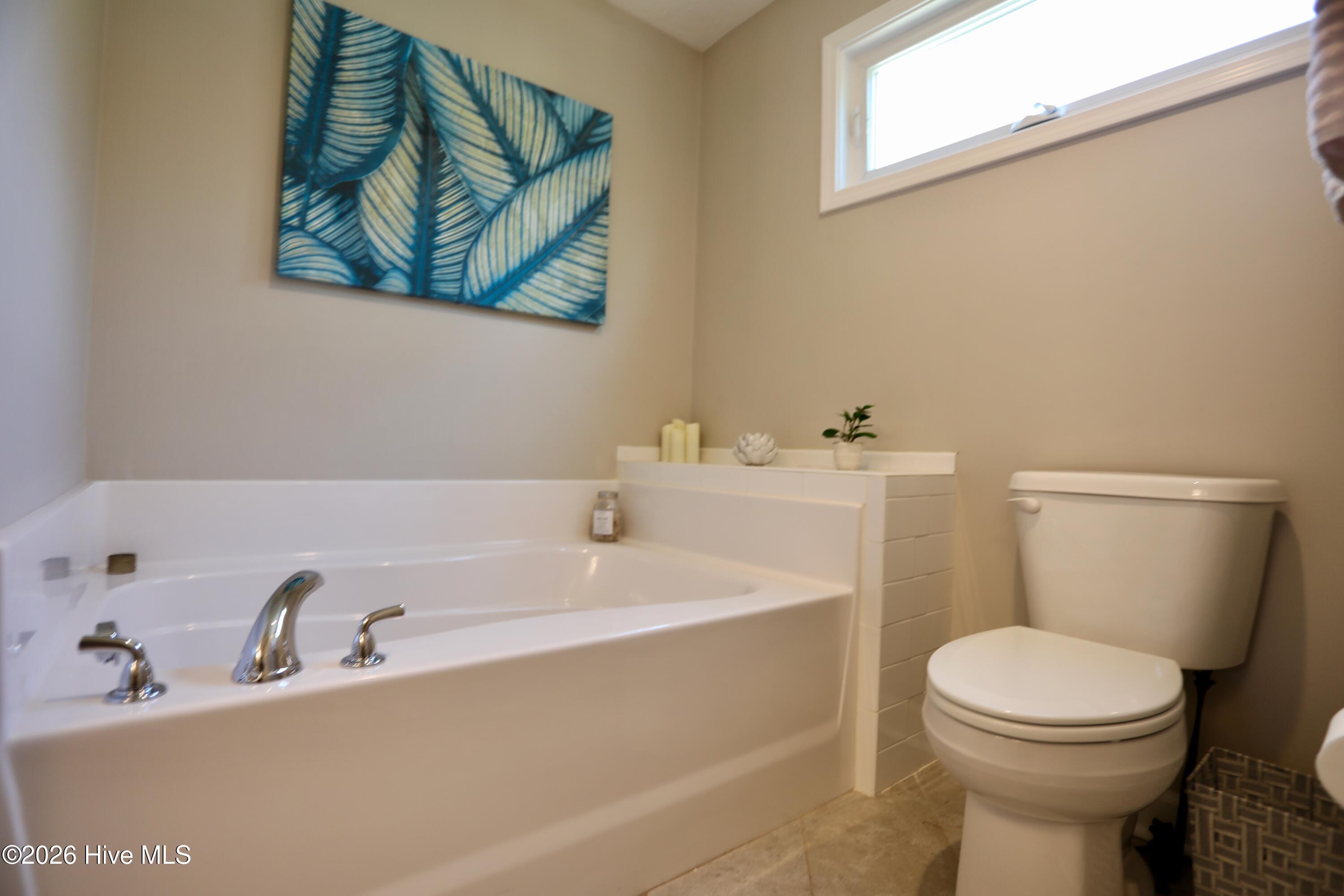 2 Riviera Drive Property Photo 41