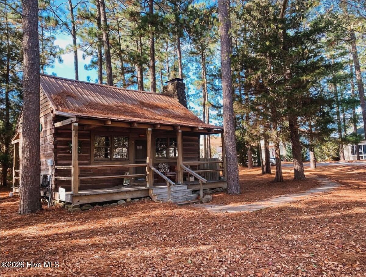 20 Dowd Circle Property Photo 4