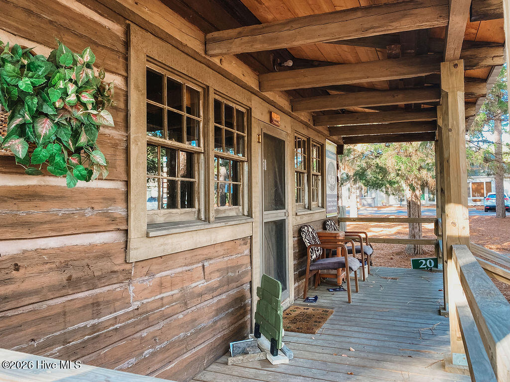 20 Dowd Circle Property Photo 9