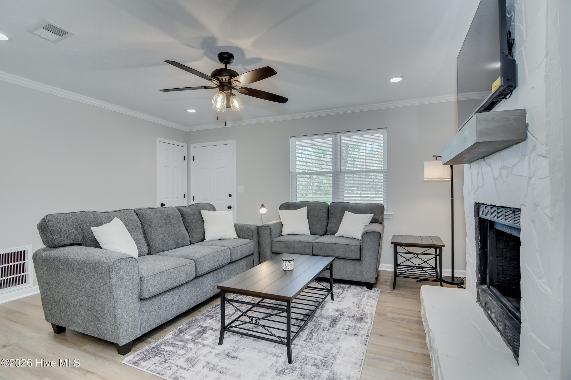 4312 Windsor Spring Road Property Photo 6
