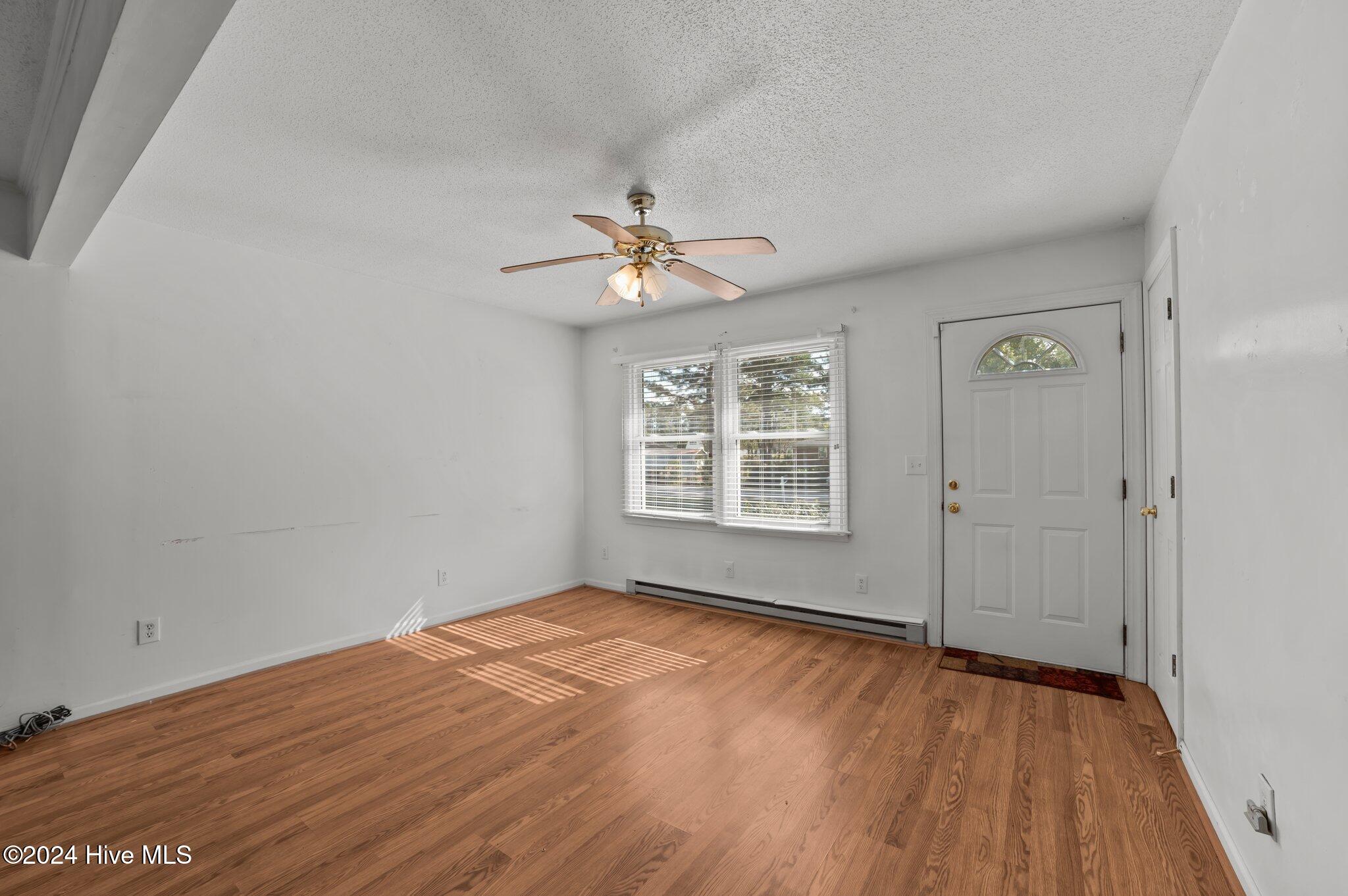 4552 Kay Circle Property Photo 7