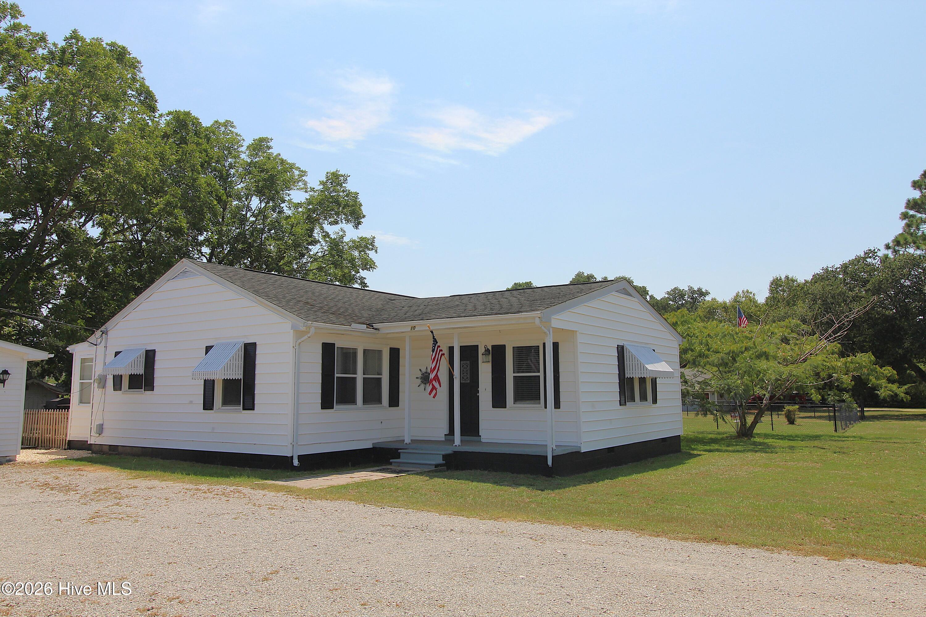 103 Cactus Street Property Photo 1