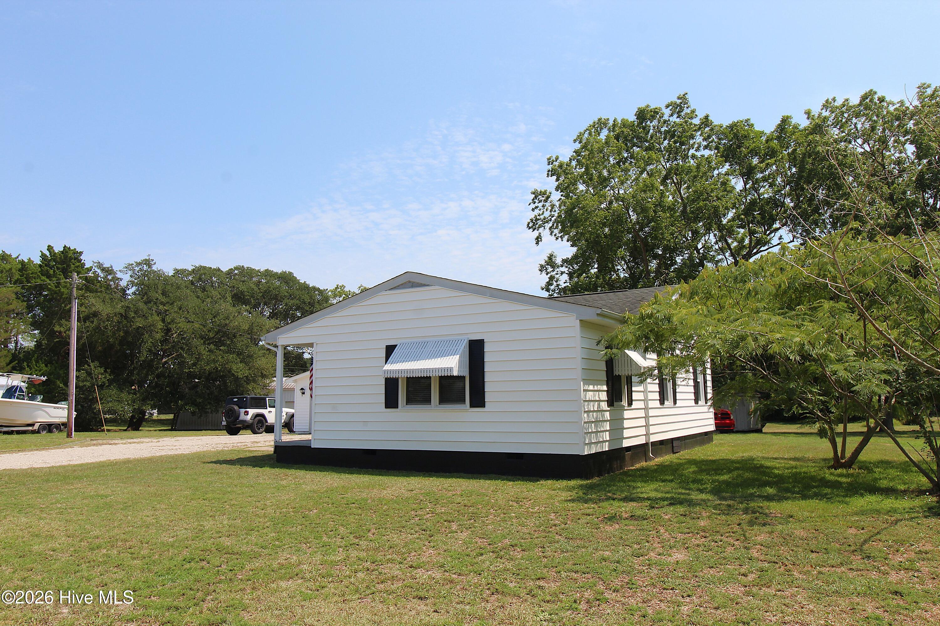 103 Cactus Street Property Photo 2