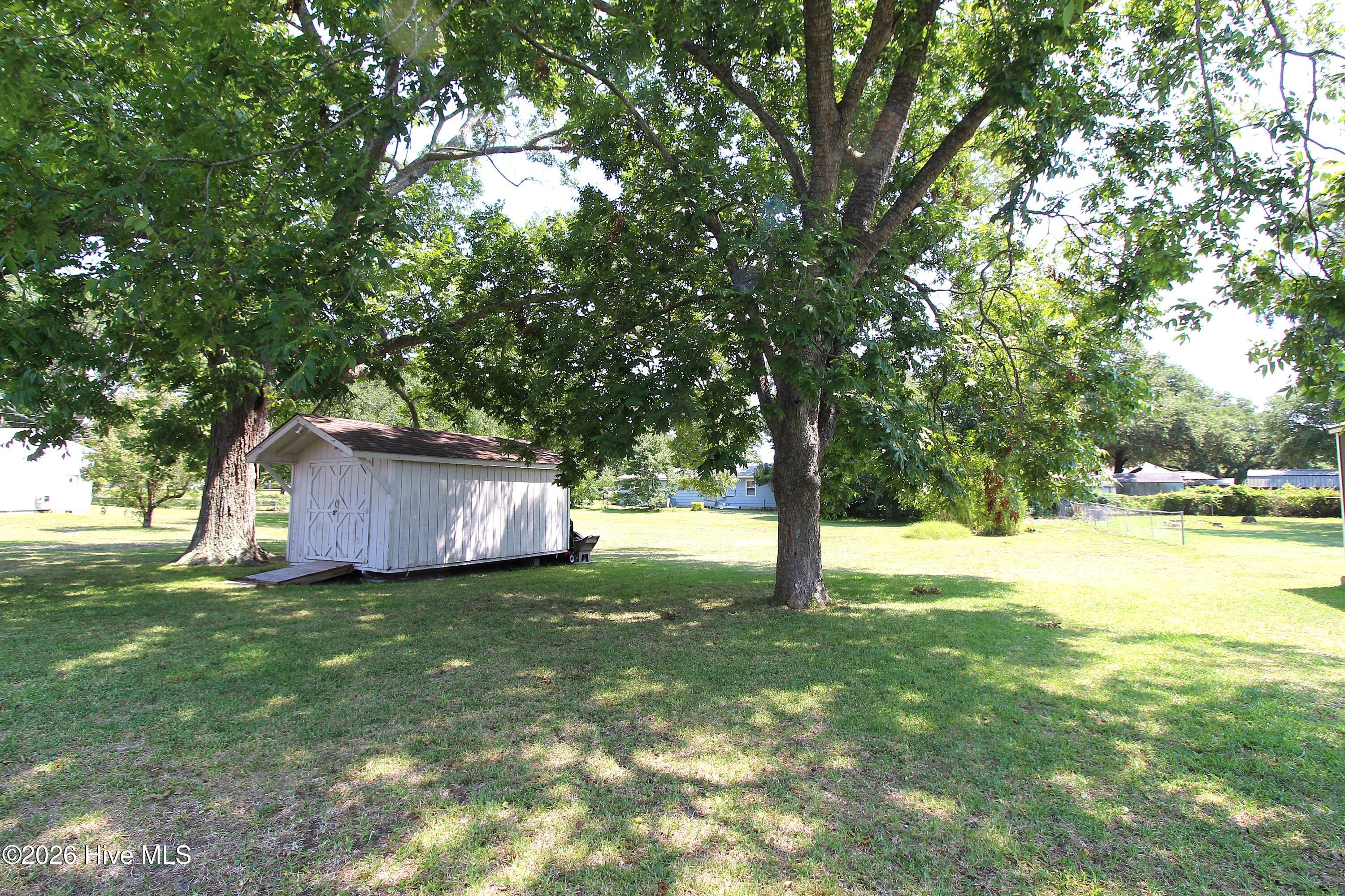 103 Cactus Street Property Photo 27