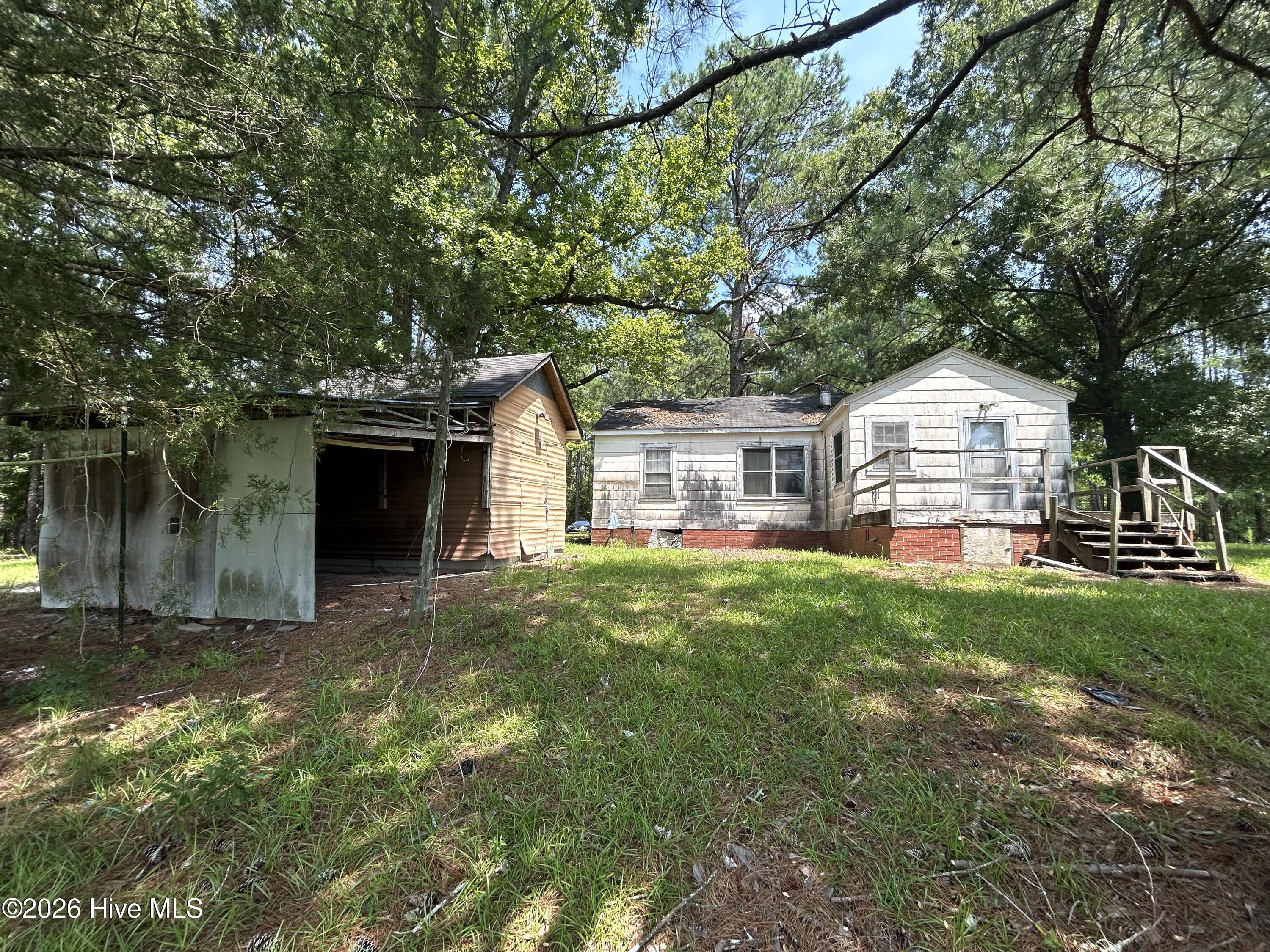 684 Pilson Road Property Photo 5