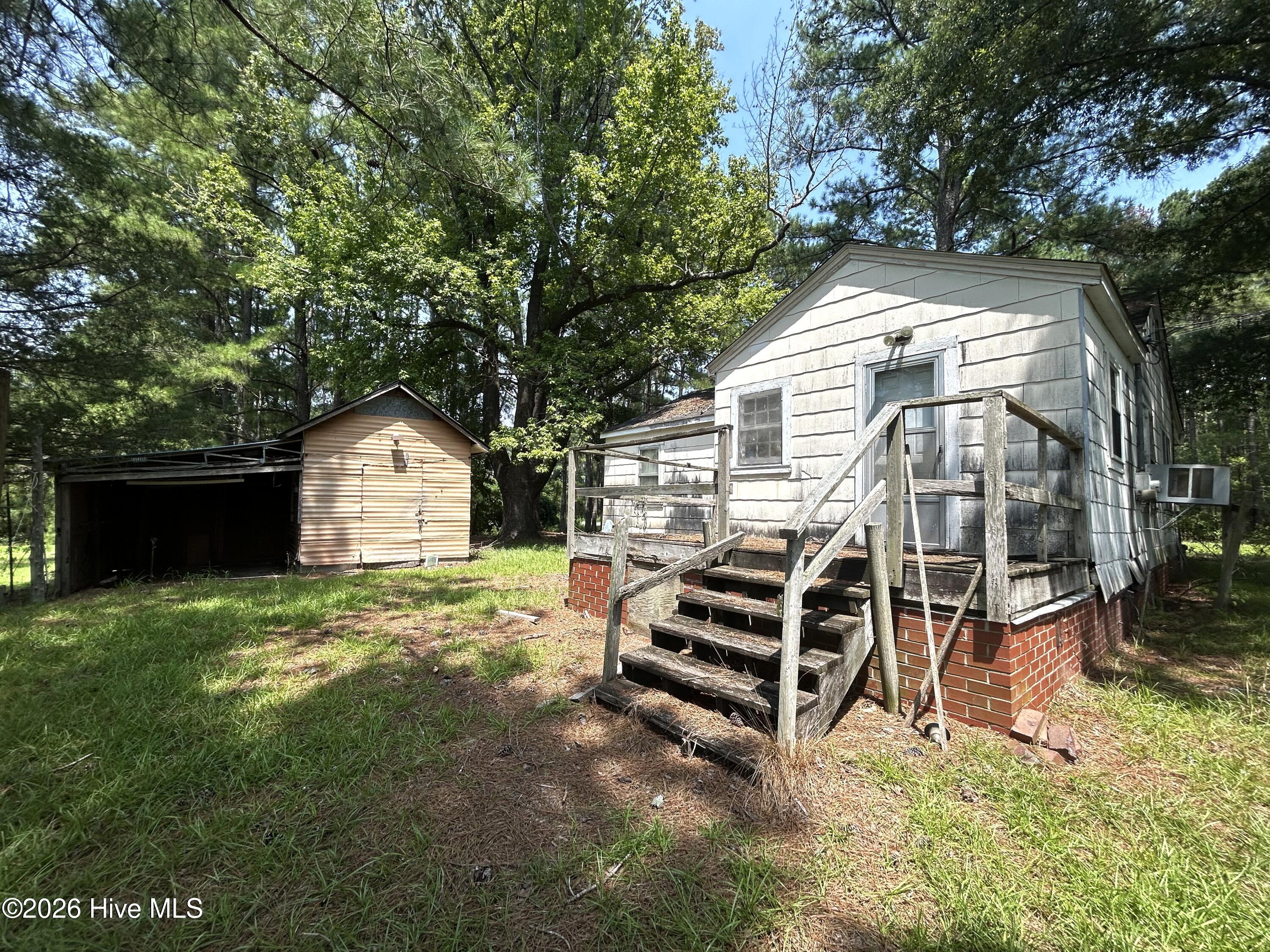 684 Pilson Road Property Photo 6