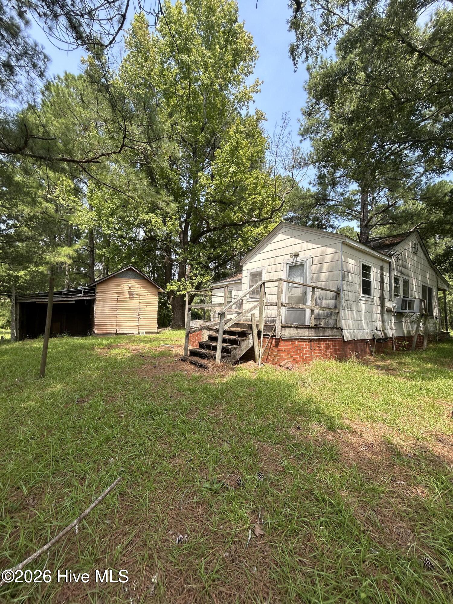 684 Pilson Road Property Photo 8