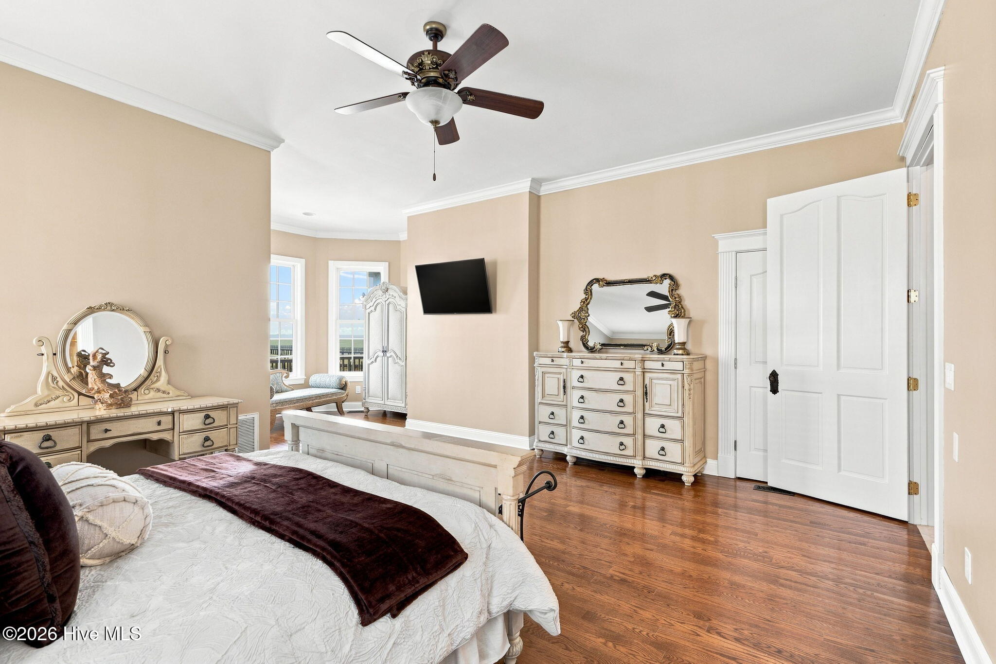 359 Bay Run Property Photo 31