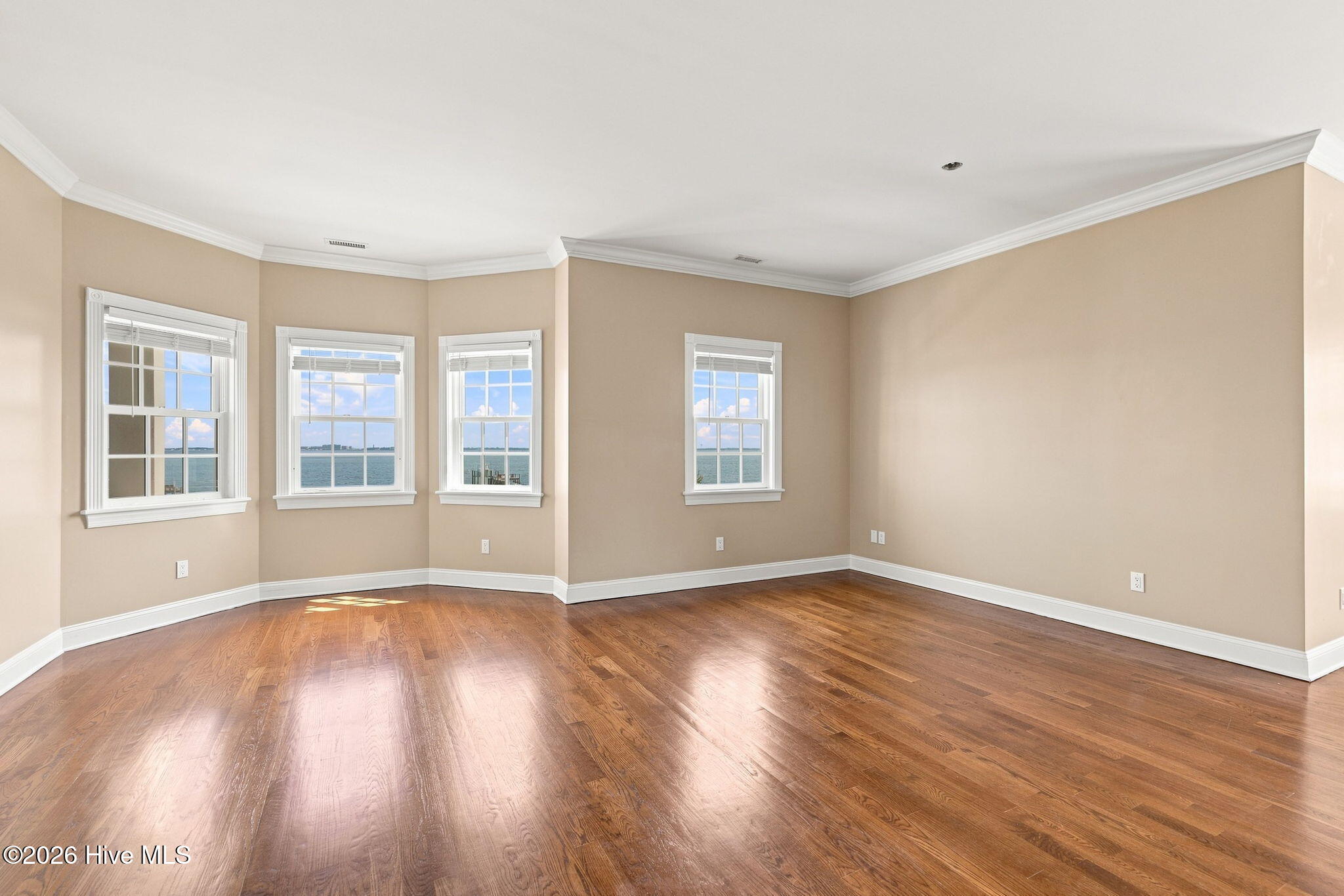 359 Bay Run Property Photo 48