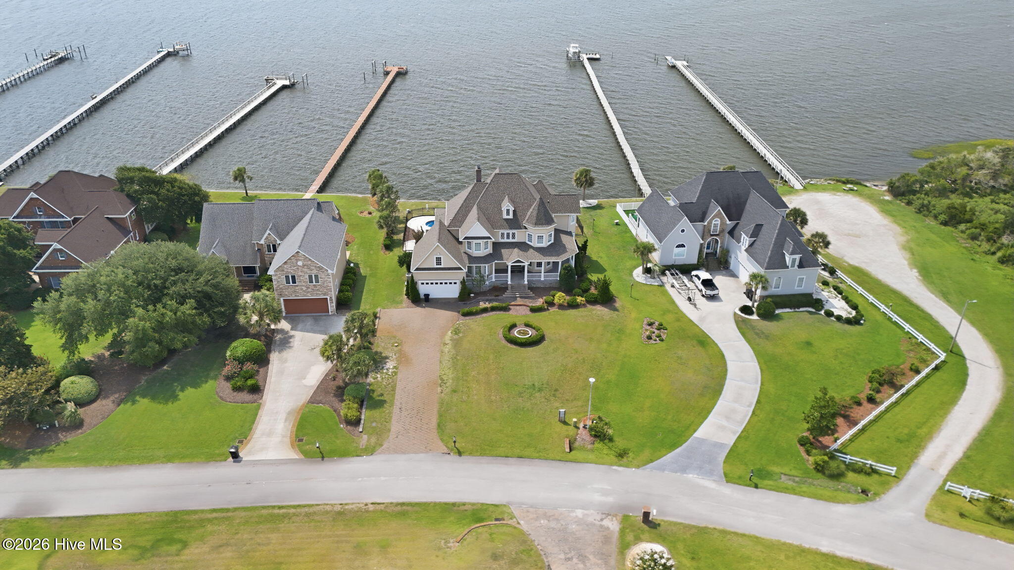 359 Bay Run Property Photo 76