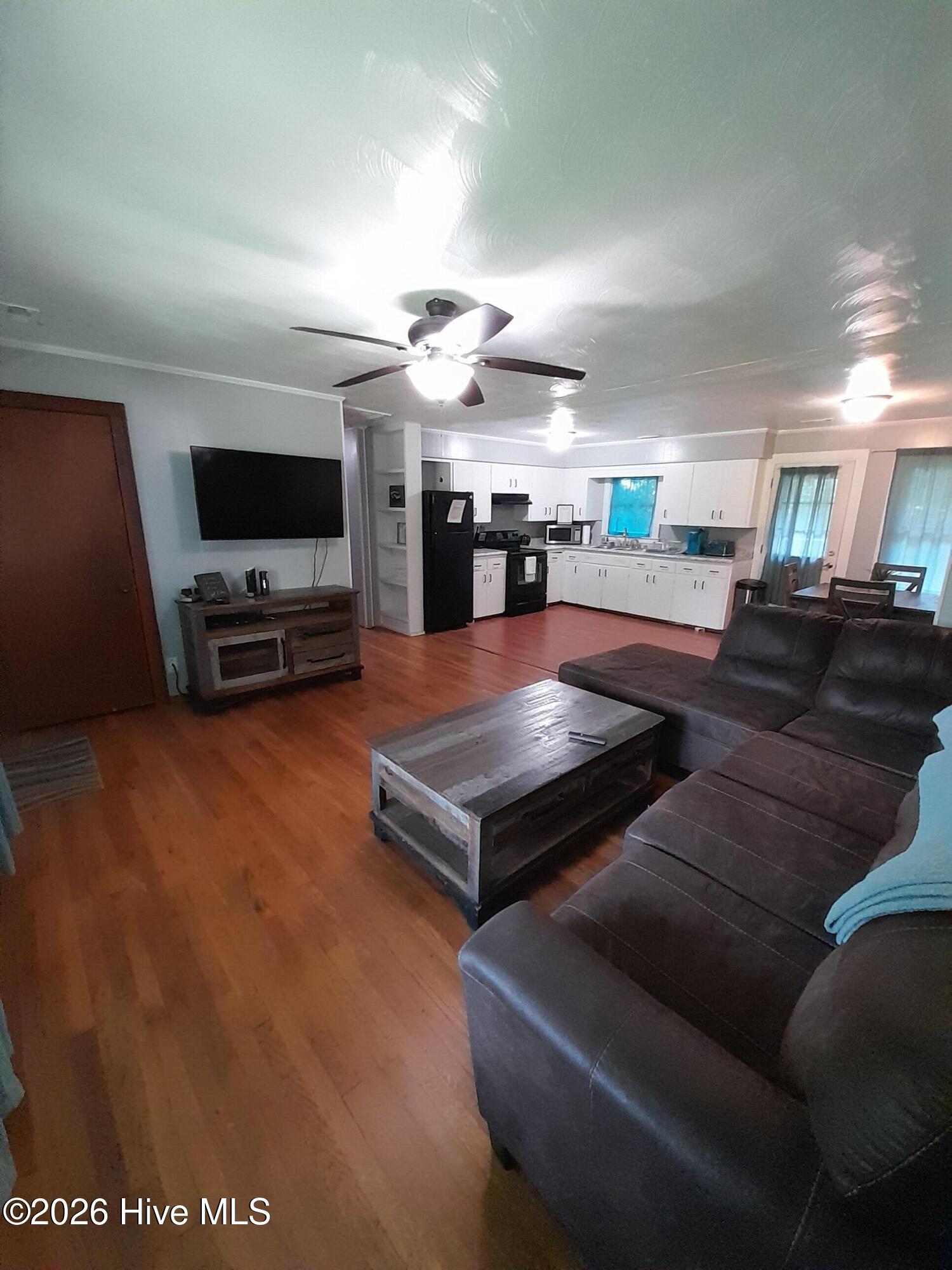 225 Wilhide Street Property Photo 3